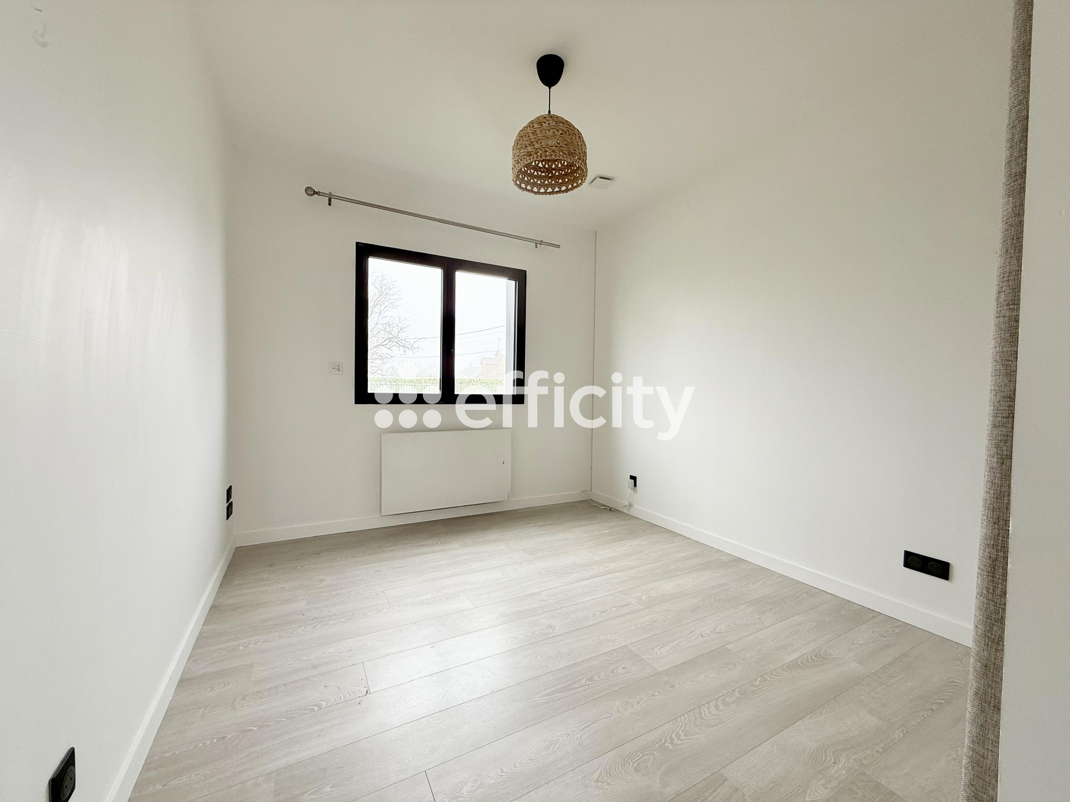 Achat immobilier Maison 6 pièces  147m2 à Saint-Lyé-la-Forêt (45170) - Photo n°8