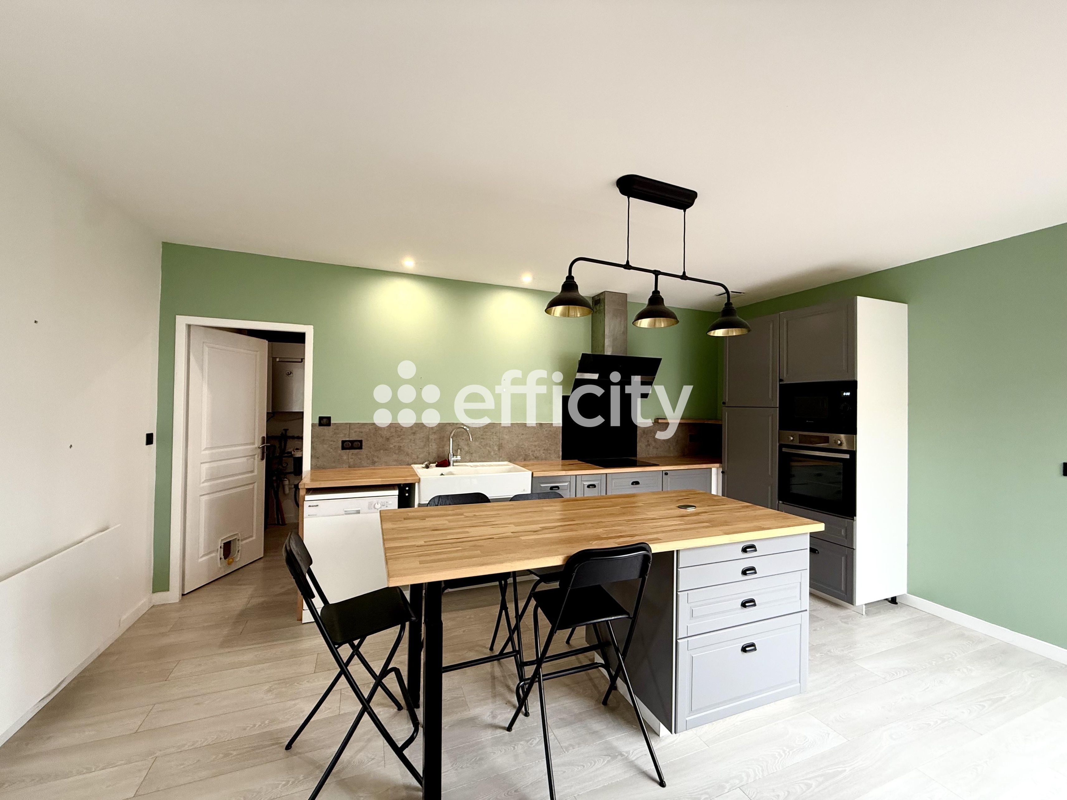 Achat immobilier Maison 6 pièces  147m2 à Saint-Lyé-la-Forêt (45170) - Photo n°4