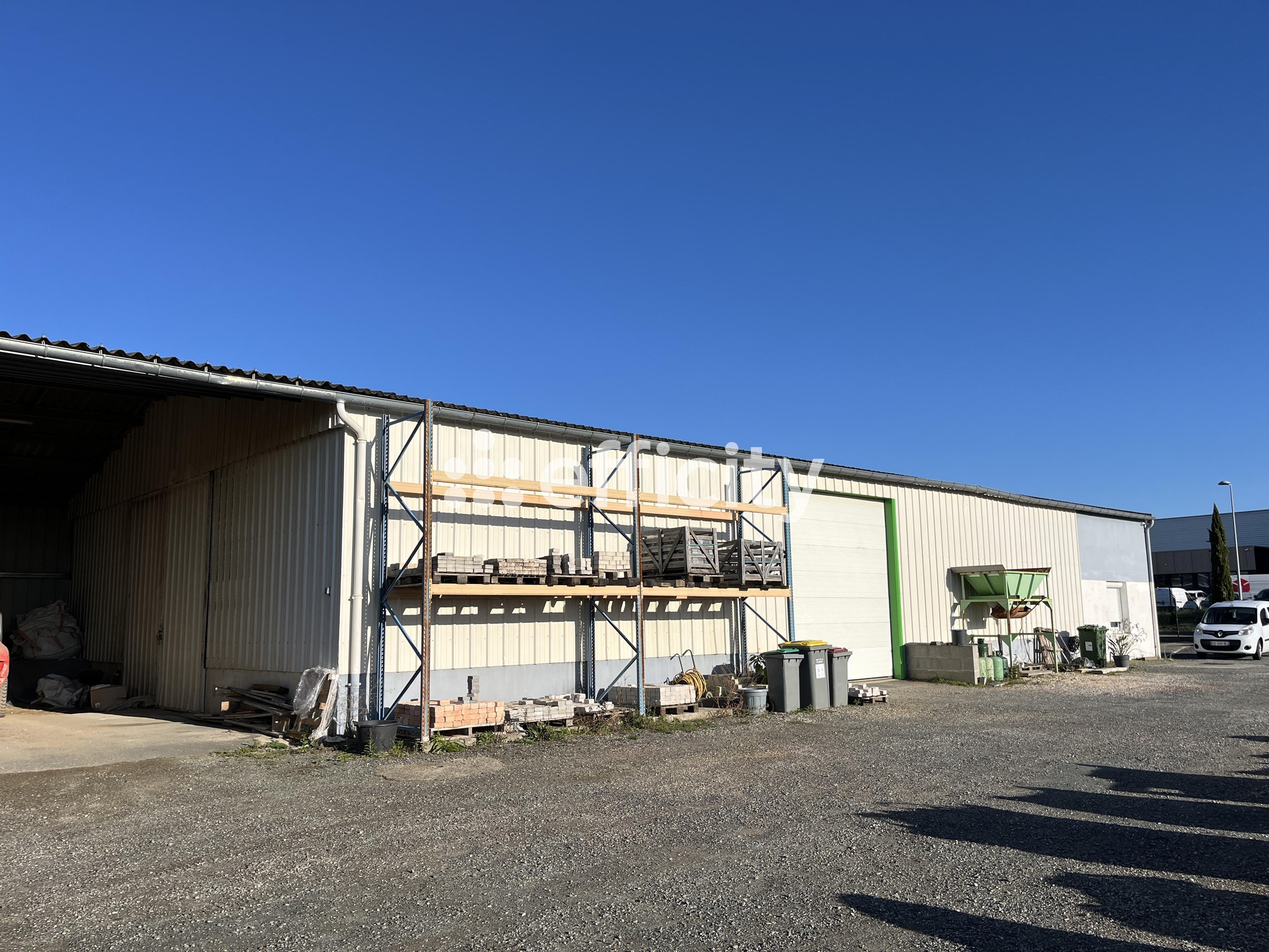 local-commercial  - 560,0m2 à Niort (79000)