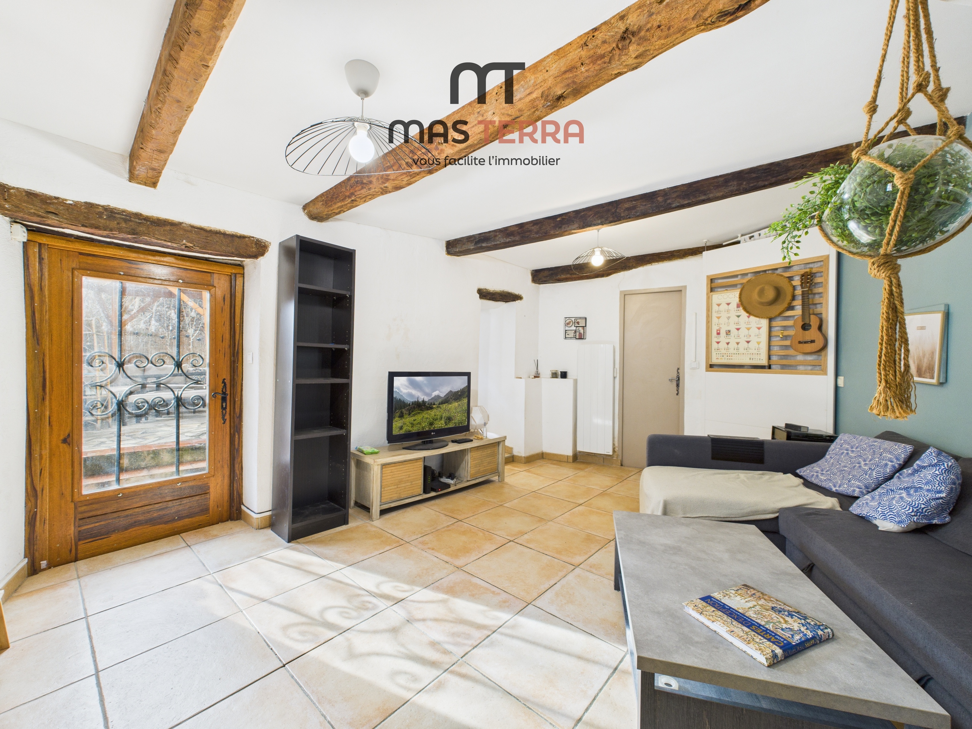 Achat immobilier Appartement 2 pièces  61m2 à Le Bar-sur-Loup (06620) - Photo n°1