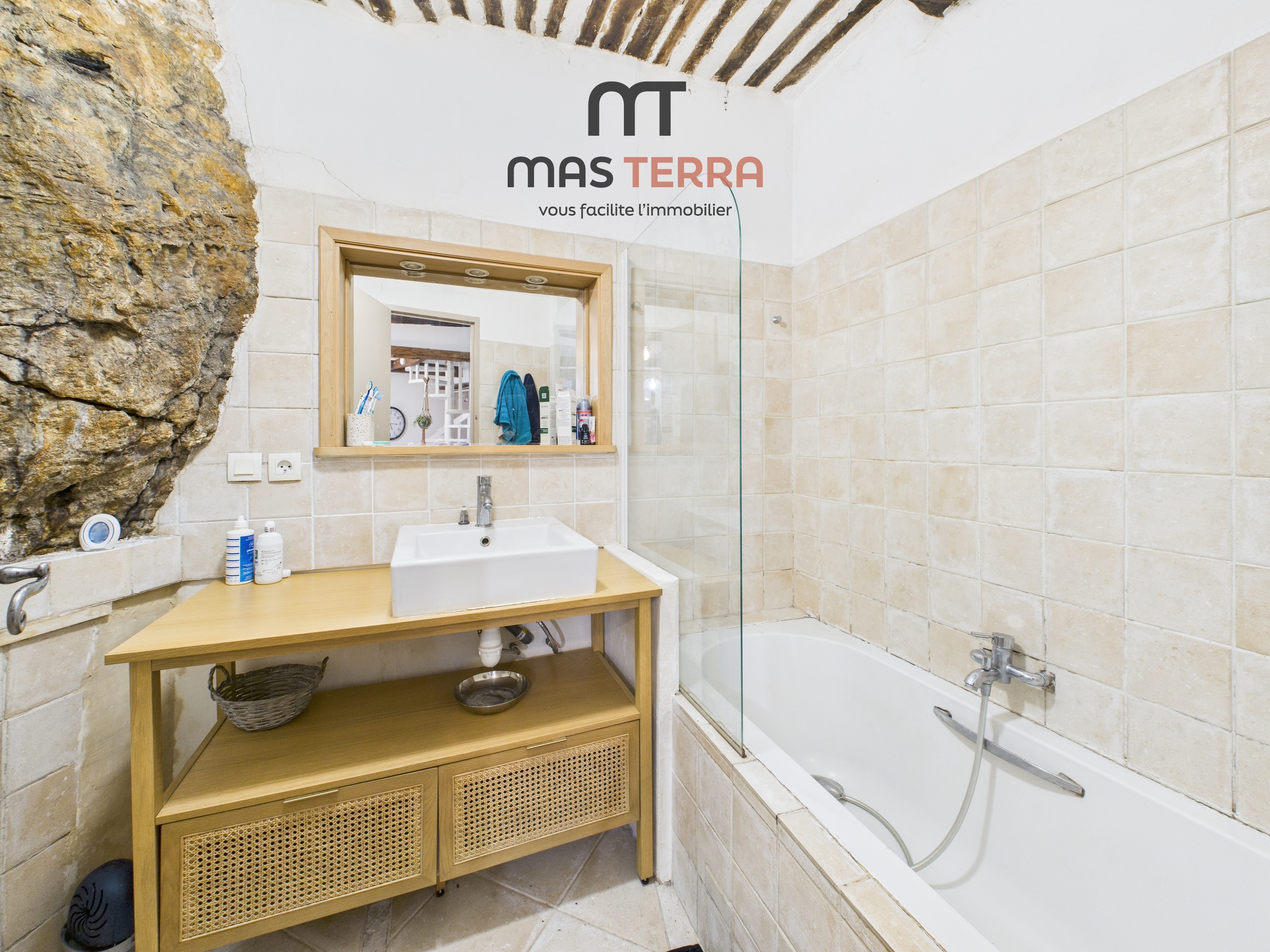 Achat immobilier Appartement 2 pièces  61m2 à Le Bar-sur-Loup (06620) - Photo n°4