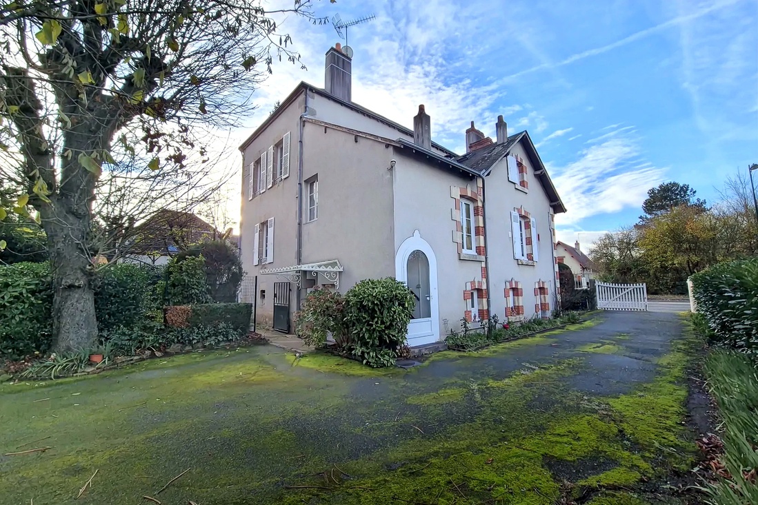 maison 7 pièces - 300m2 à Montgivray (36400)