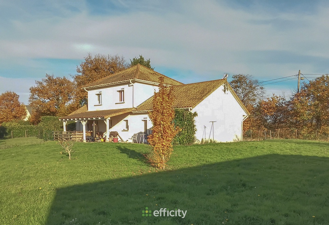 Achat immobilier Maison 5 pièces  135m2 à Chassy (71130) - Photo n°11