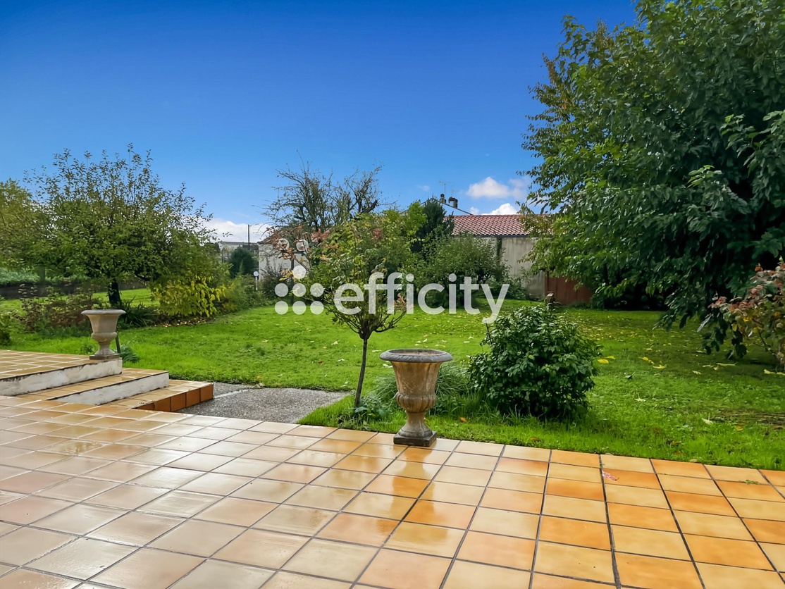 maison 5 pièces - 150m2 à Saintes (17100)
