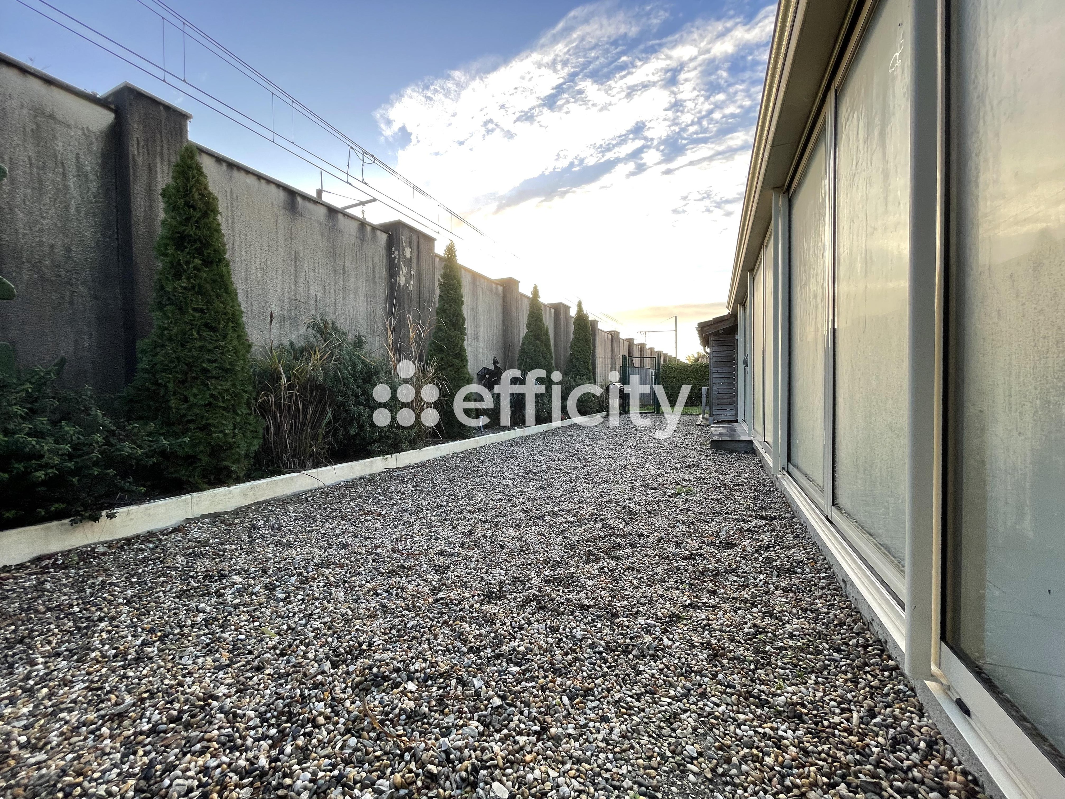 Achat immobilier Maison 6 pièces  120m2 à Blanquefort (33290) - Photo n°10