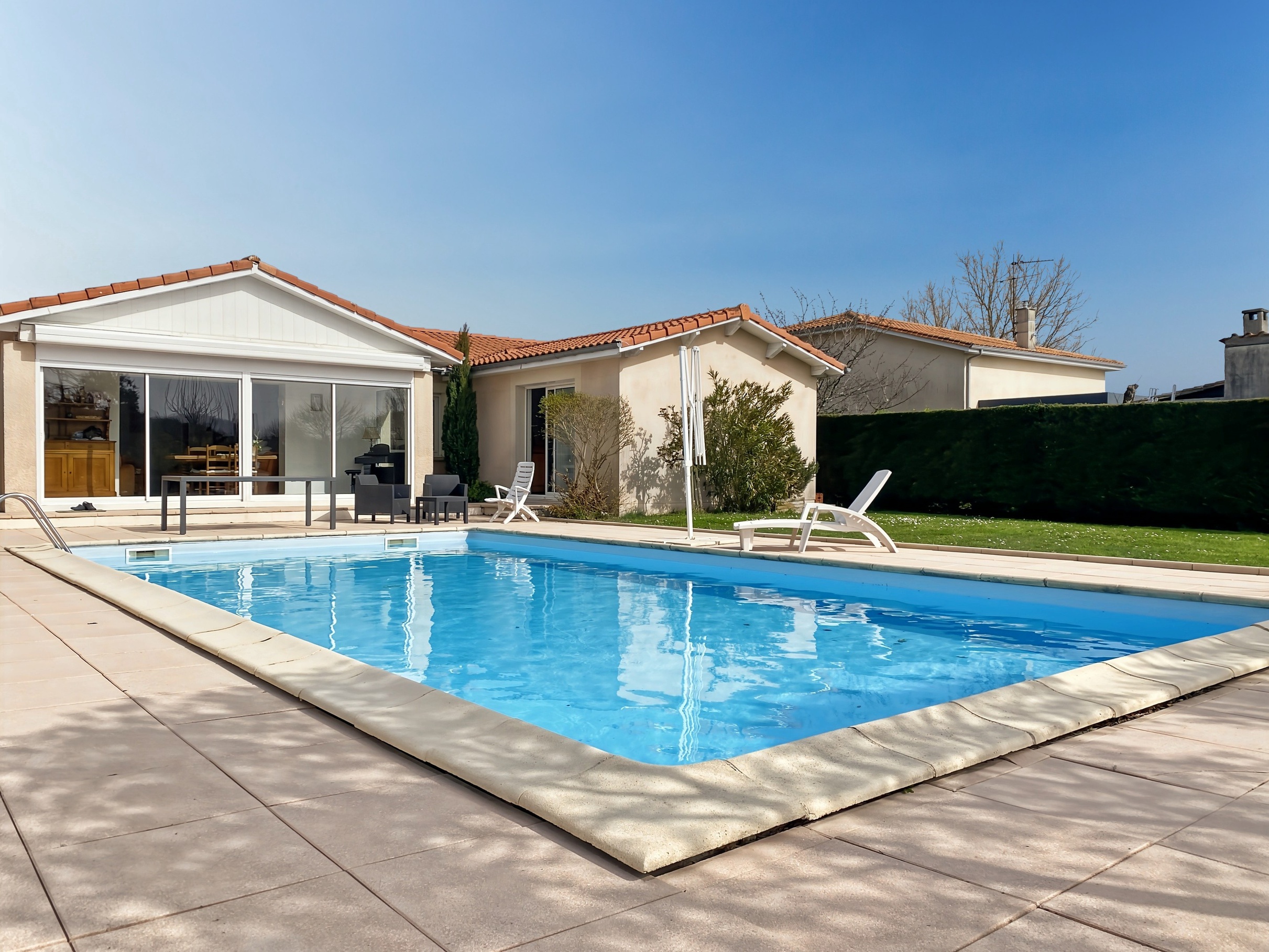 Achat immobilier Maison 6 pièces  160m2 à Saint-Loubès (33450) - Photo n°6
