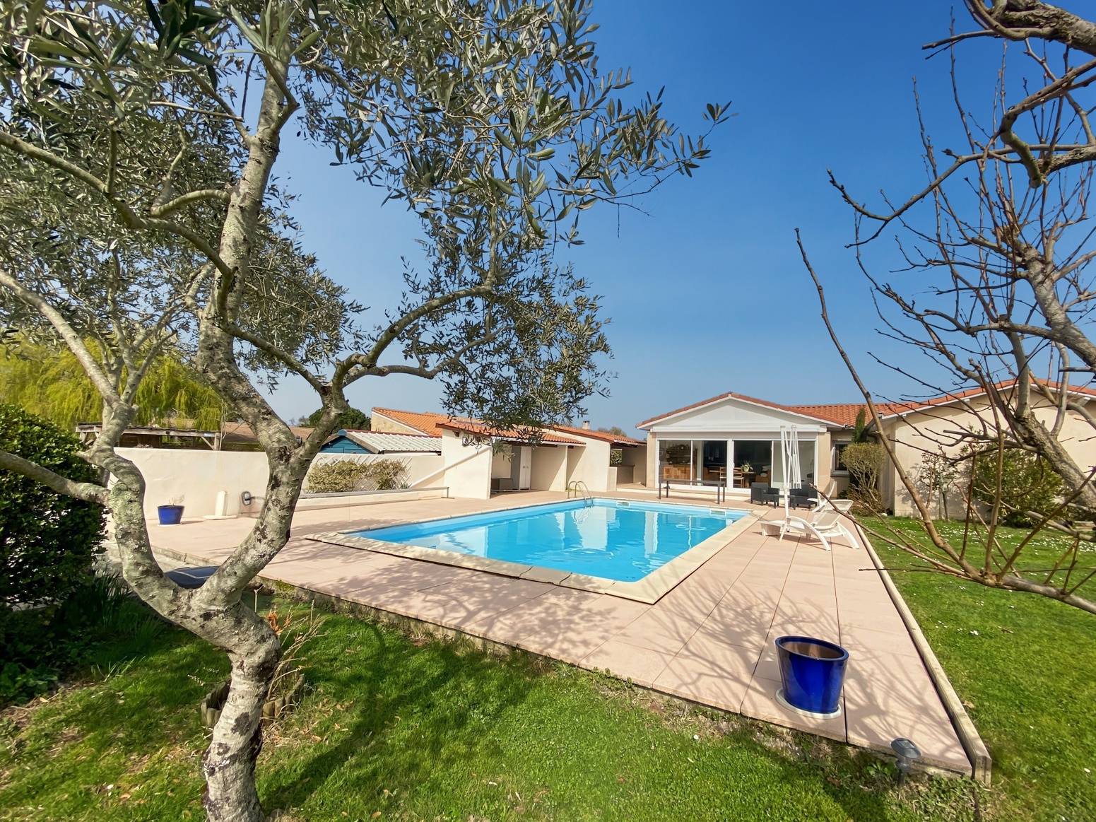 maison 6 pièces - 160m2 à Saint-Loubès (33450)
