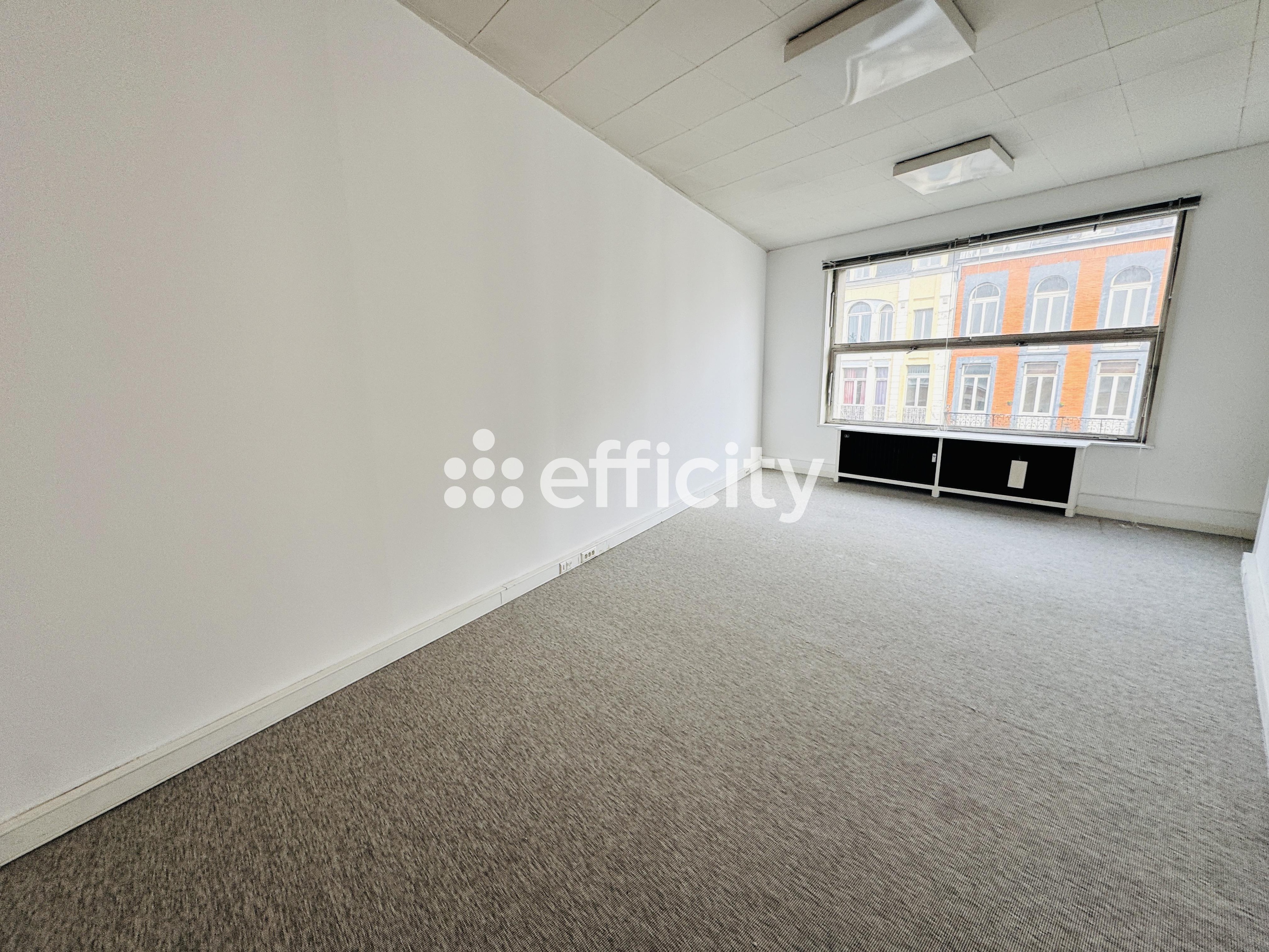 Achat immobilier Bureau   420m2 à Roubaix (59100) - Photo n°10