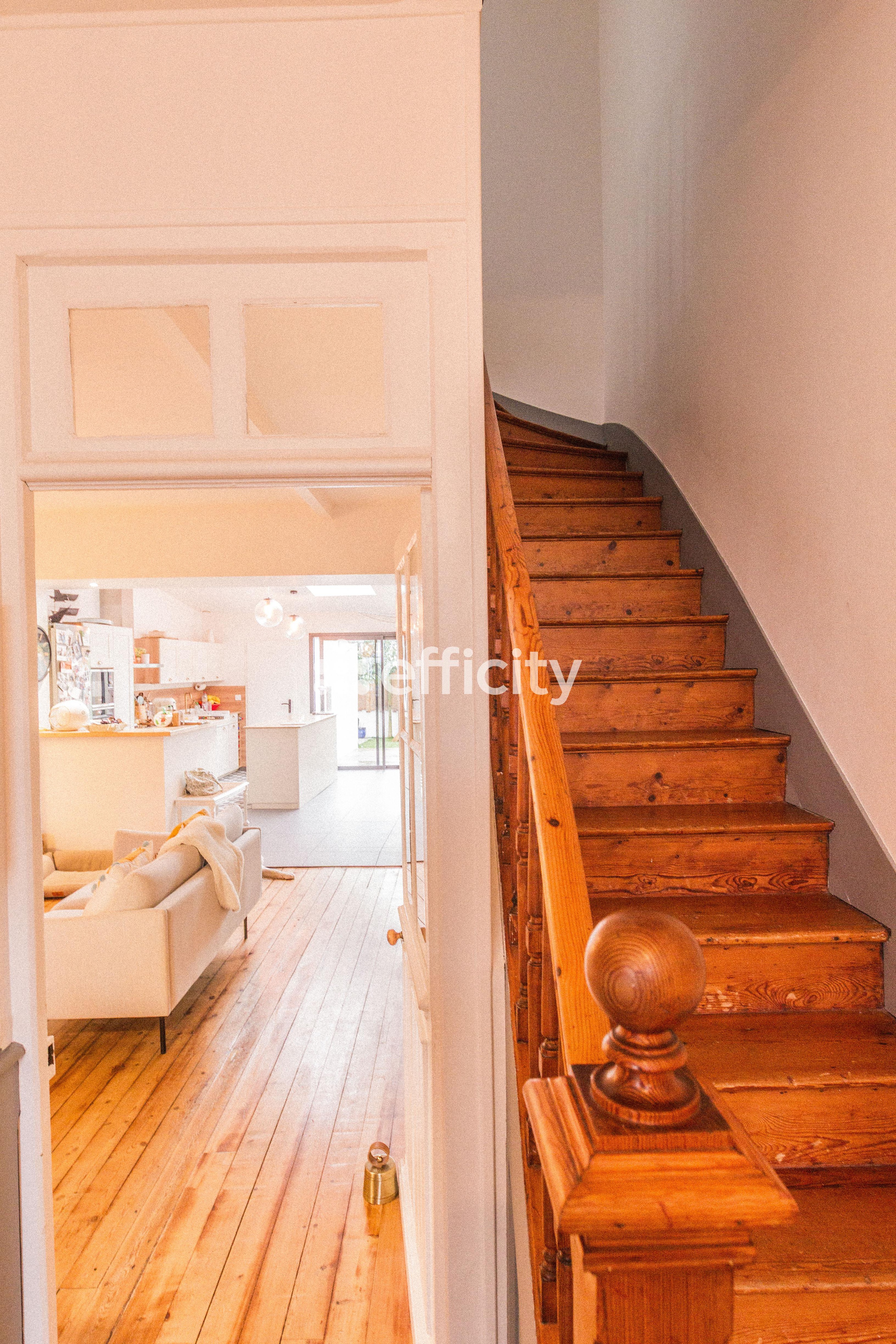 Achat immobilier Maison 6 pièces  162m2 à La Rochelle (17000) - Photo n°8