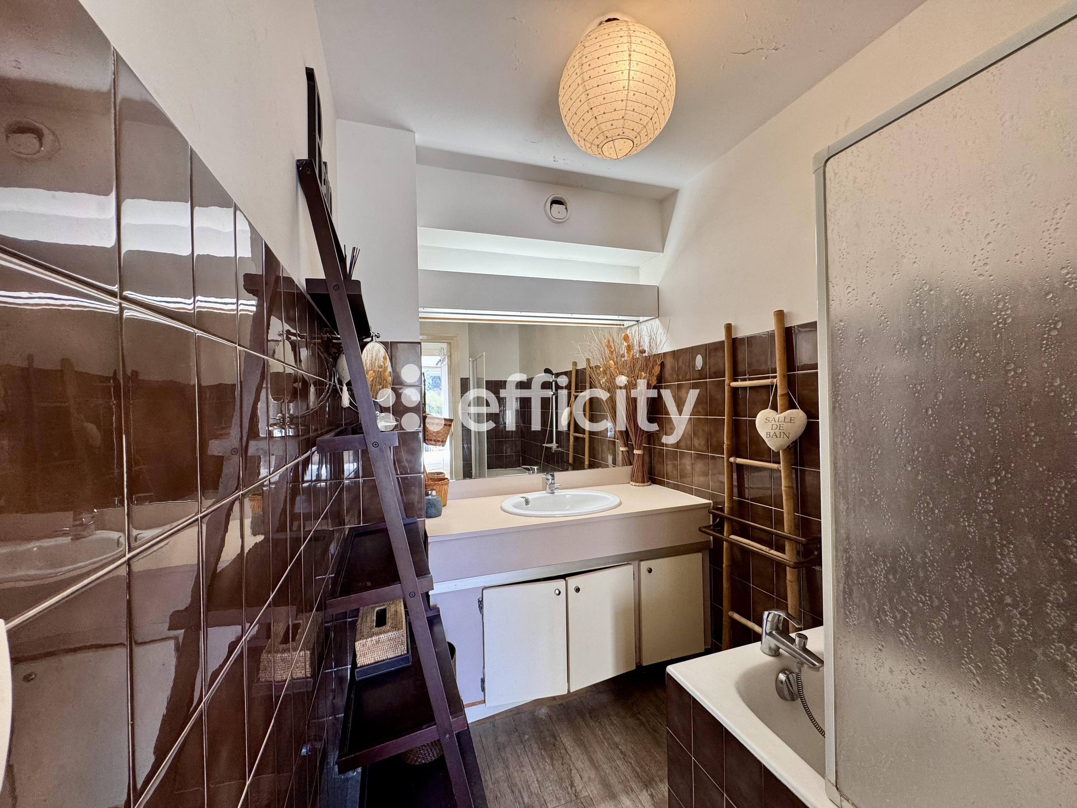 Achat immobilier Appartement 2 pièces  55m2 à Antibes (06160) - Photo n°6