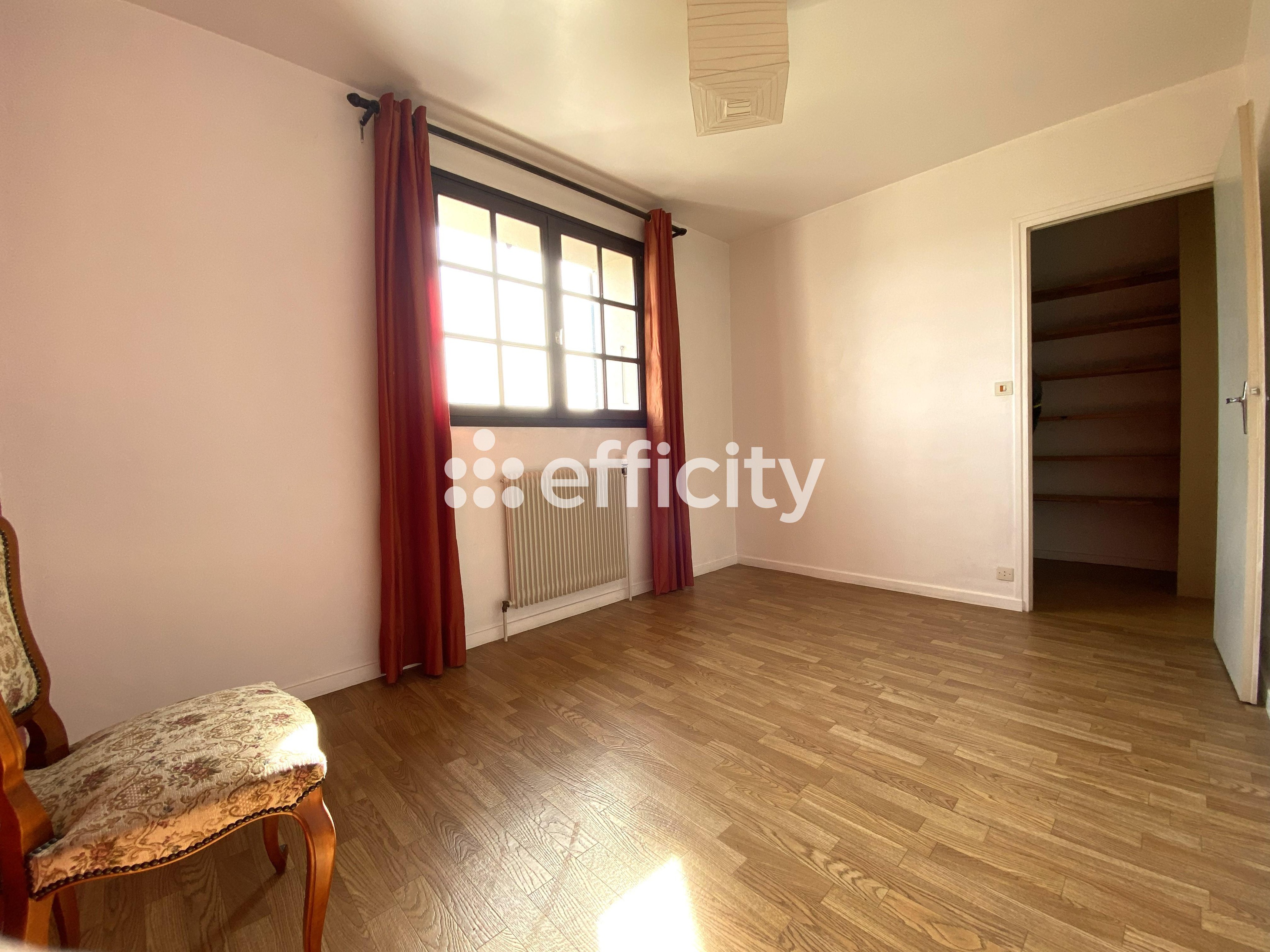 Achat immobilier Maison 5 pièces  131m2 à La Tour-du-Pin (38110) - Photo n°11