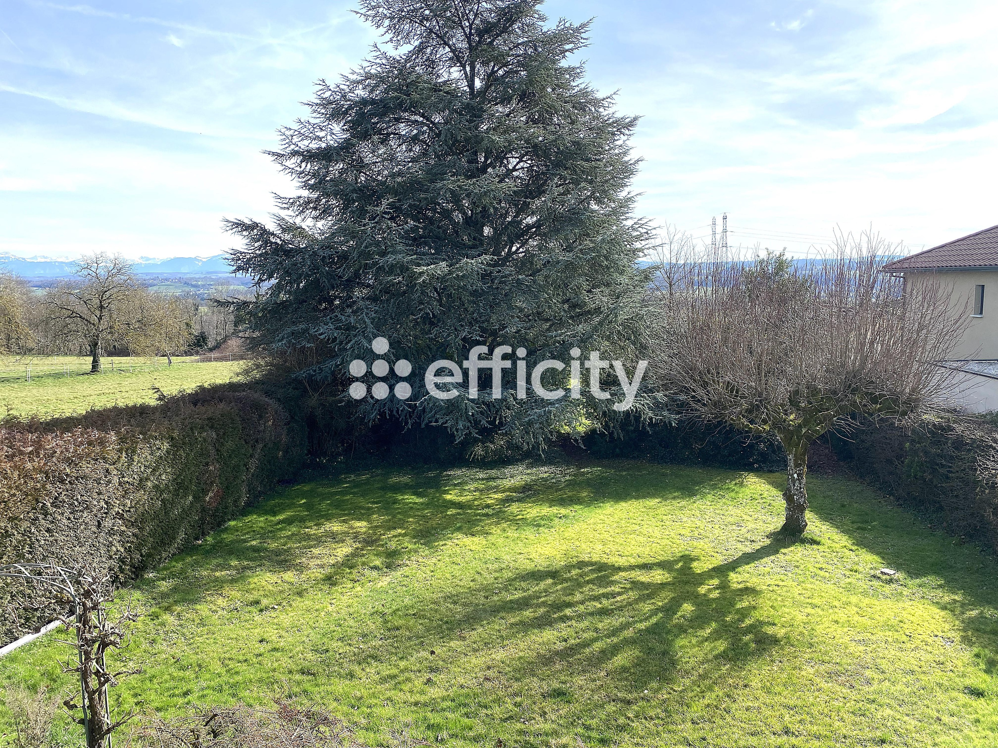 Achat immobilier Maison 5 pièces  131m2 à La Tour-du-Pin (38110) - Photo n°1