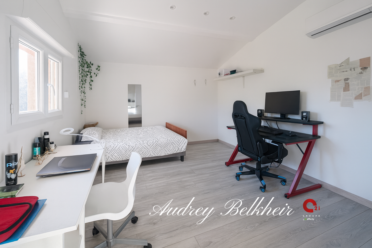 Achat immobilier Maison 7 pièces  146m2 à La Rouvière (30190) - Photo n°10