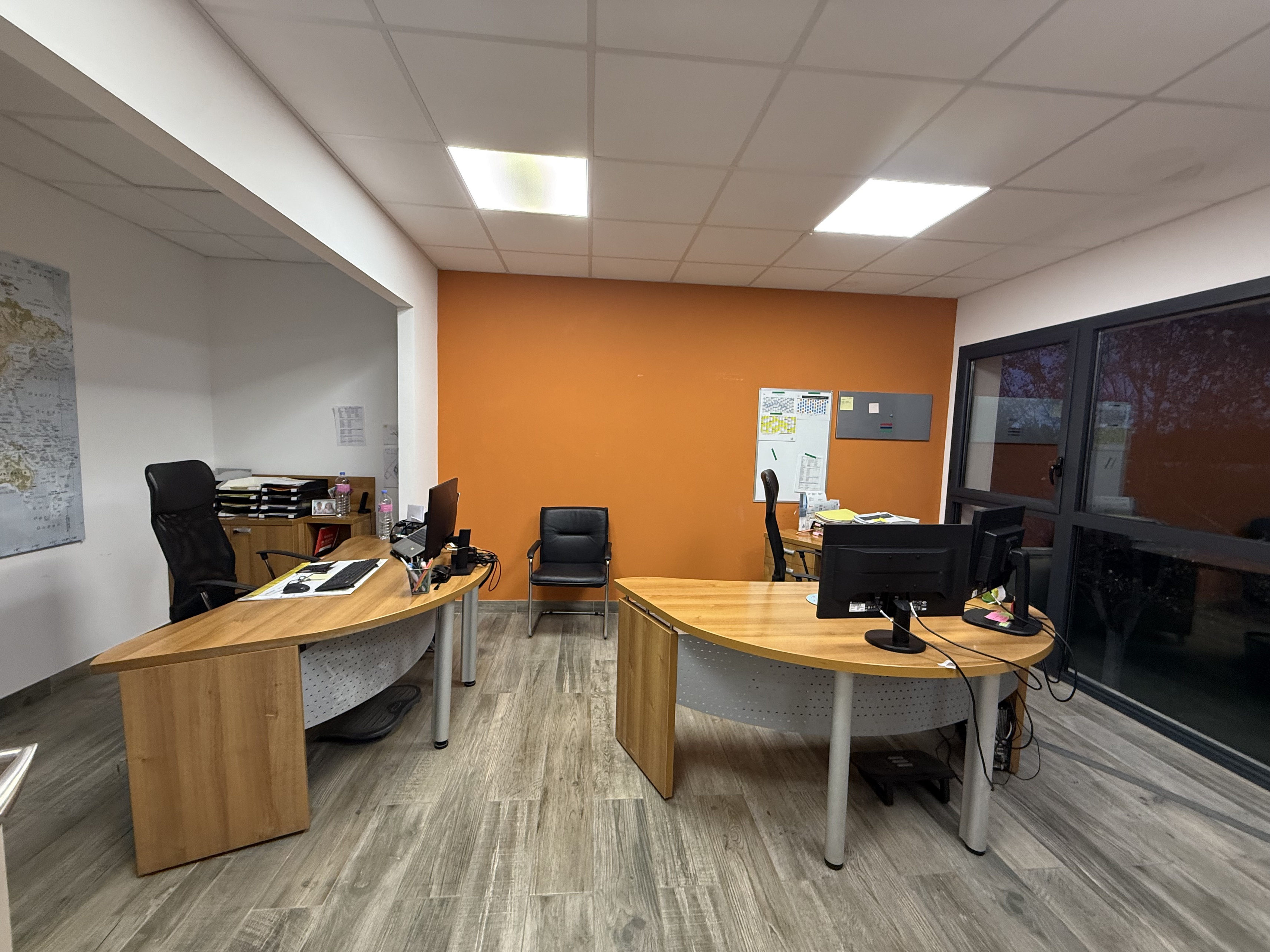 Achat immobilier Local commercial   225m2 à Eygalières (13810) - Photo n°6