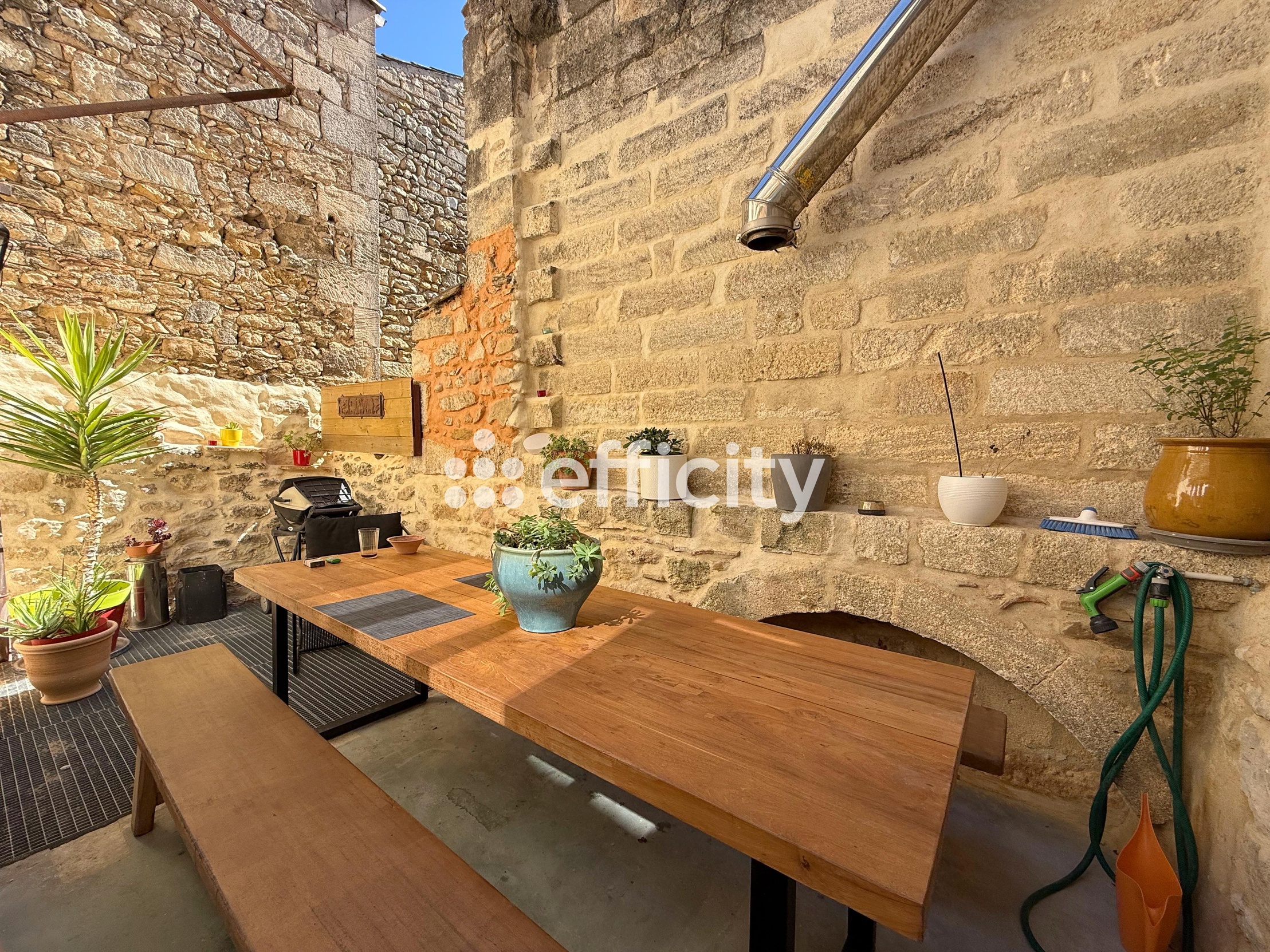 appartement 6 pièces - 133m2 à Entre-Vignes (34400)