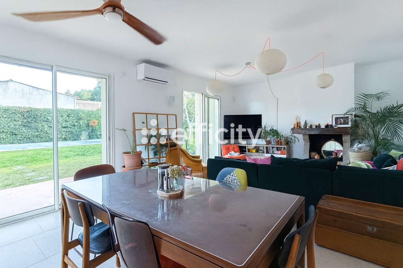 Achat immobilier Maison 6 pièces  160m2 à Mimet (13105) - Photo n°11