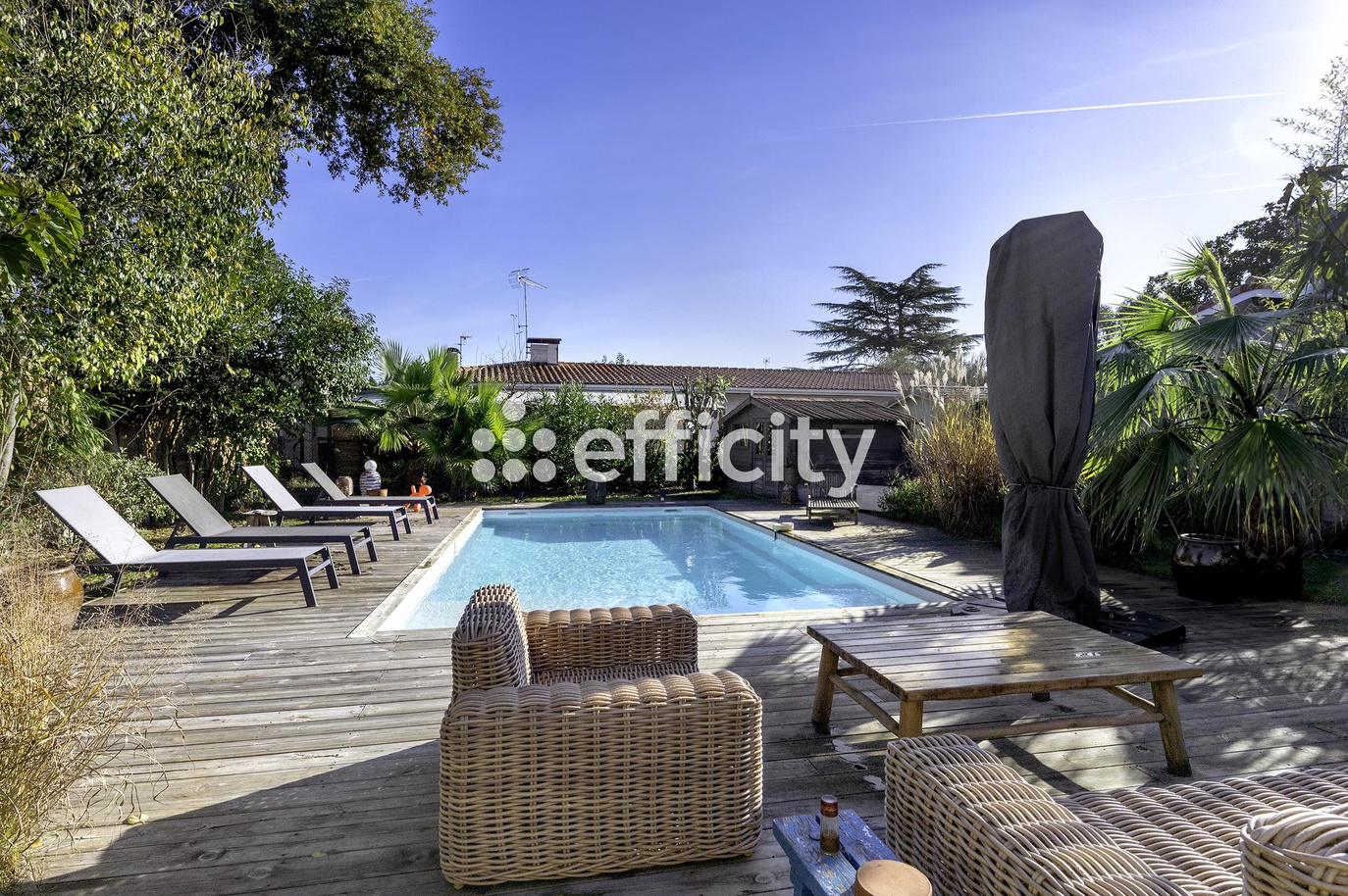 maison 7 pièces - 223m2 à Bruges (33520)