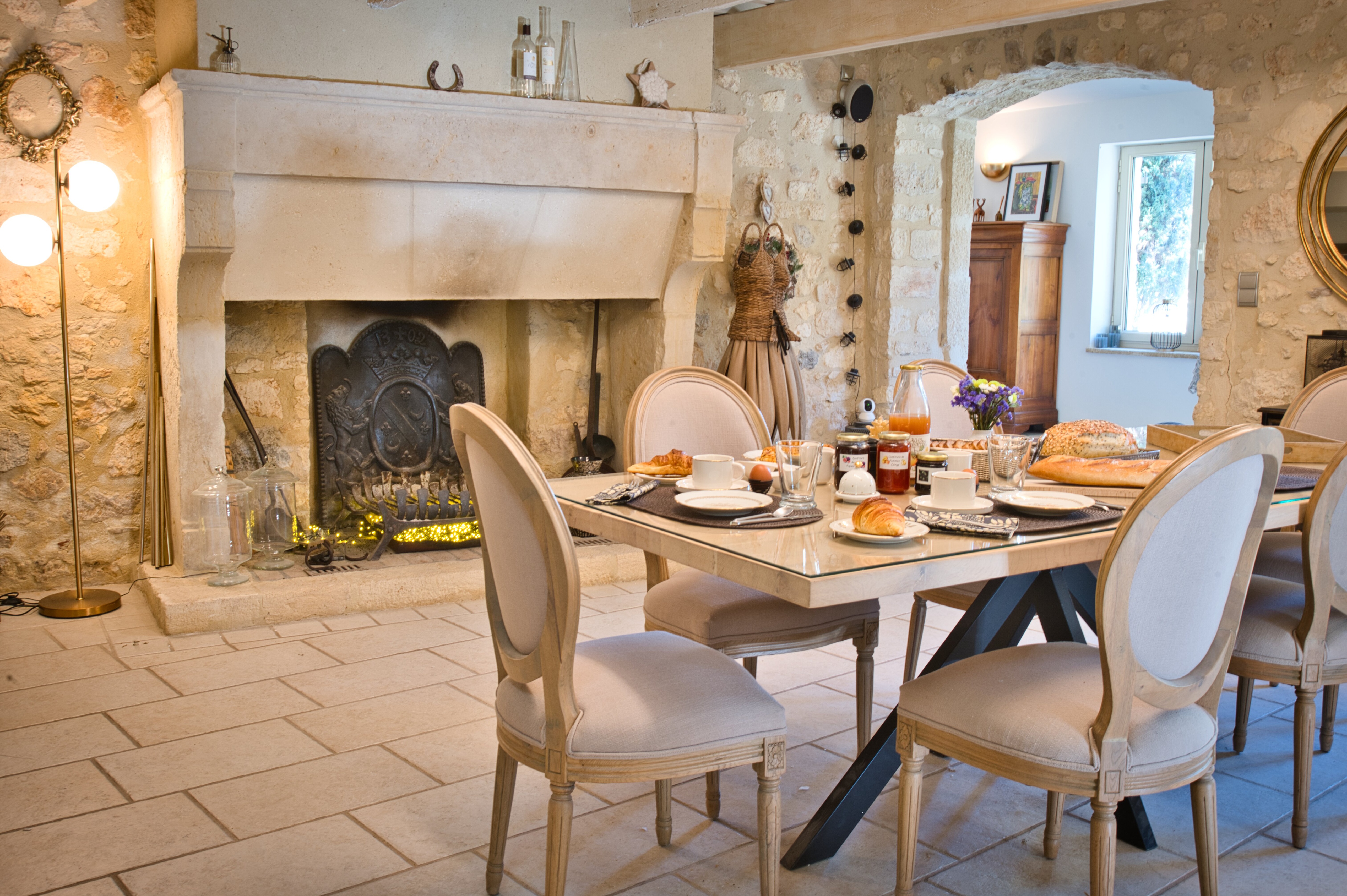 Achat immobilier Maison 11 pièces  359m2 à Uzès (30700) - Photo n°4