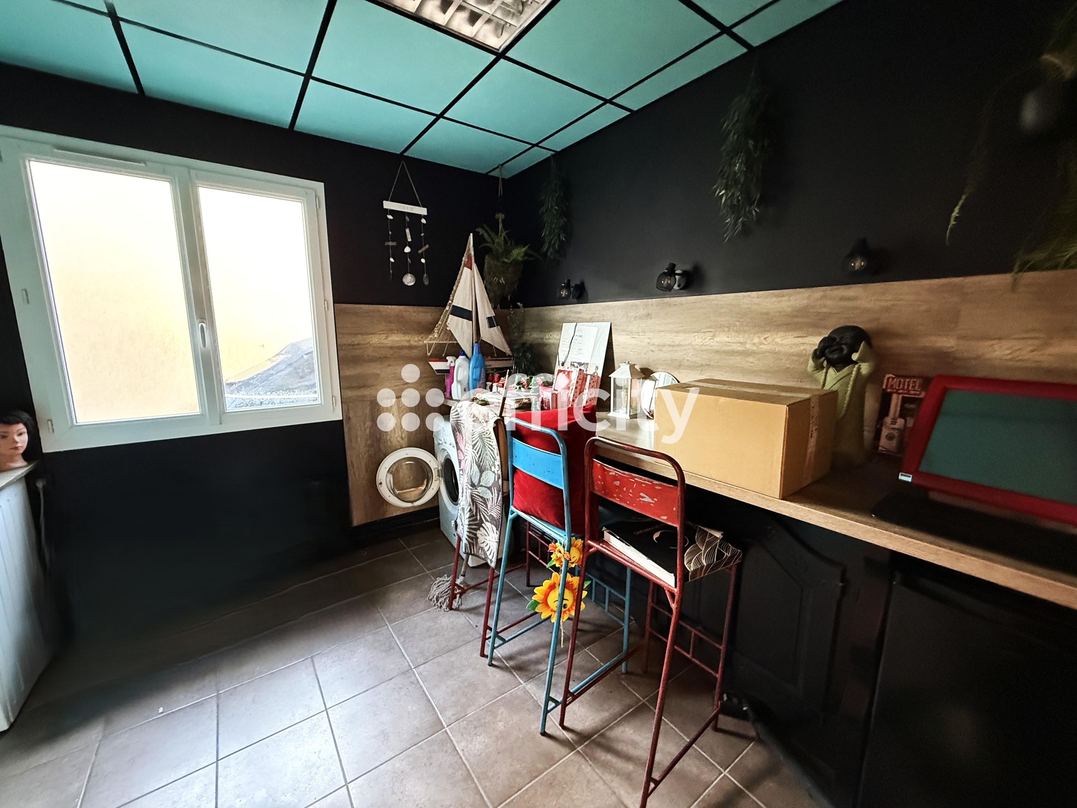 Achat immobilier Local commercial 3 pièces  84m2 à Mansle-les-Fontaines (16230) - Photo n°6