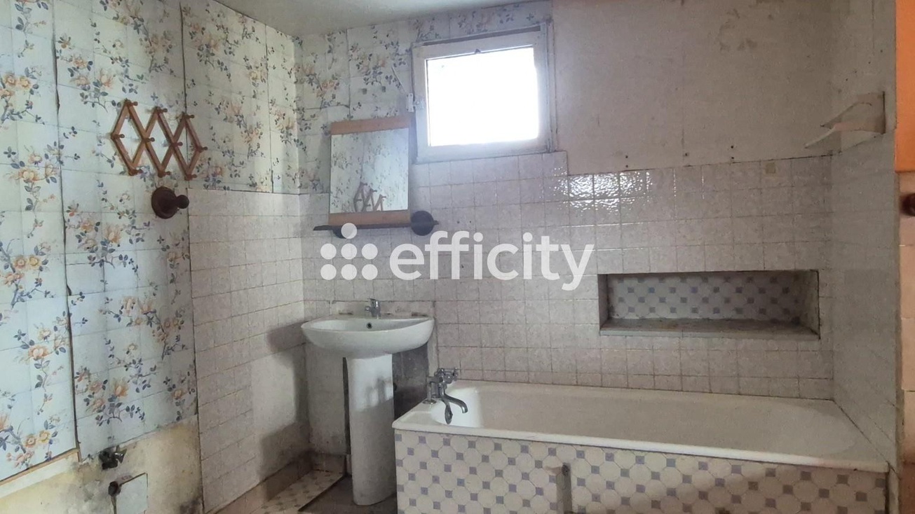 Achat immobilier Maison 5 pièces  96m2 à Villeloin-Coulangé (37460) - Photo n°11