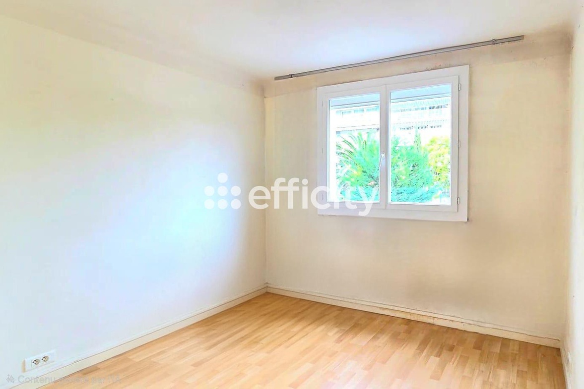 Achat immobilier Appartement 3 pièces  67m2 à Marseille (13008) - Photo n°5