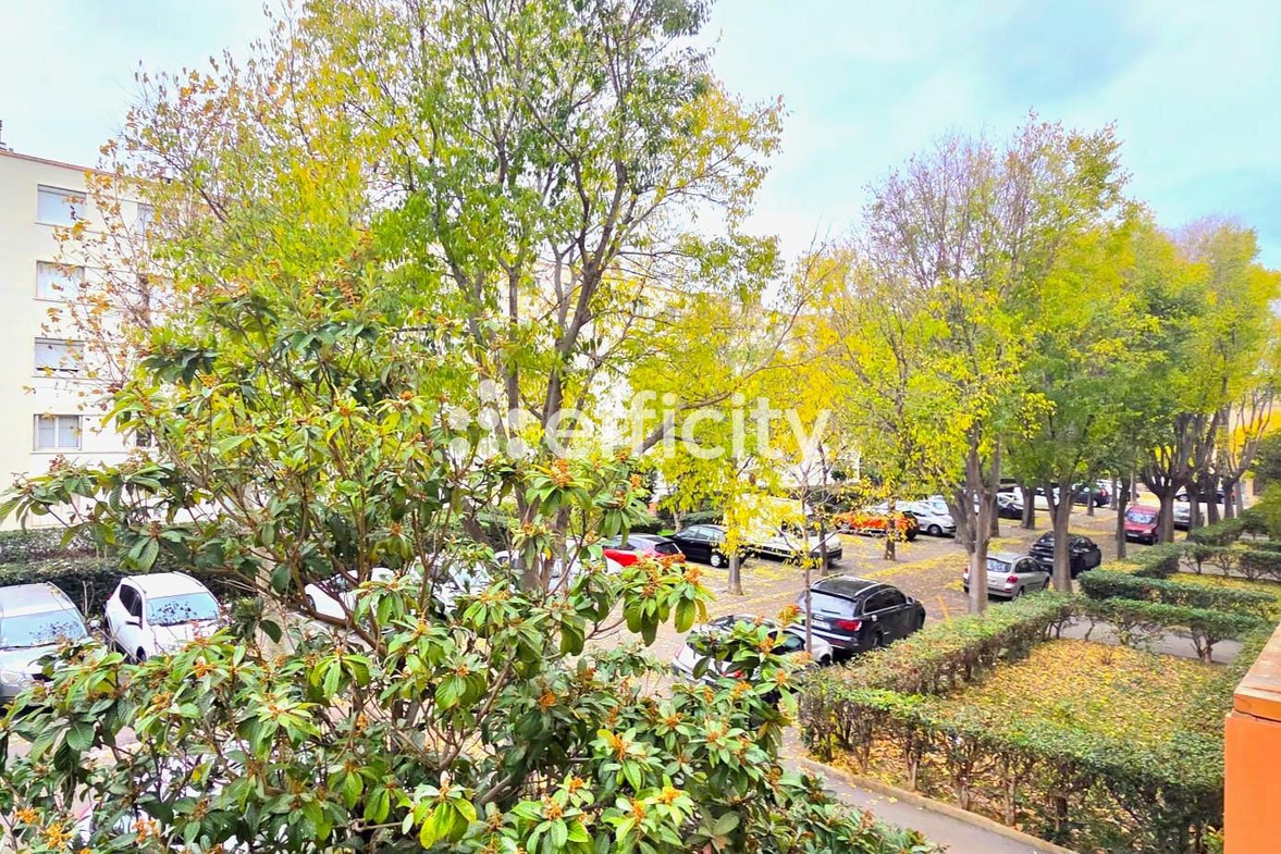 Achat immobilier Appartement 3 pièces  67m2 à Marseille (13008) - Photo n°13