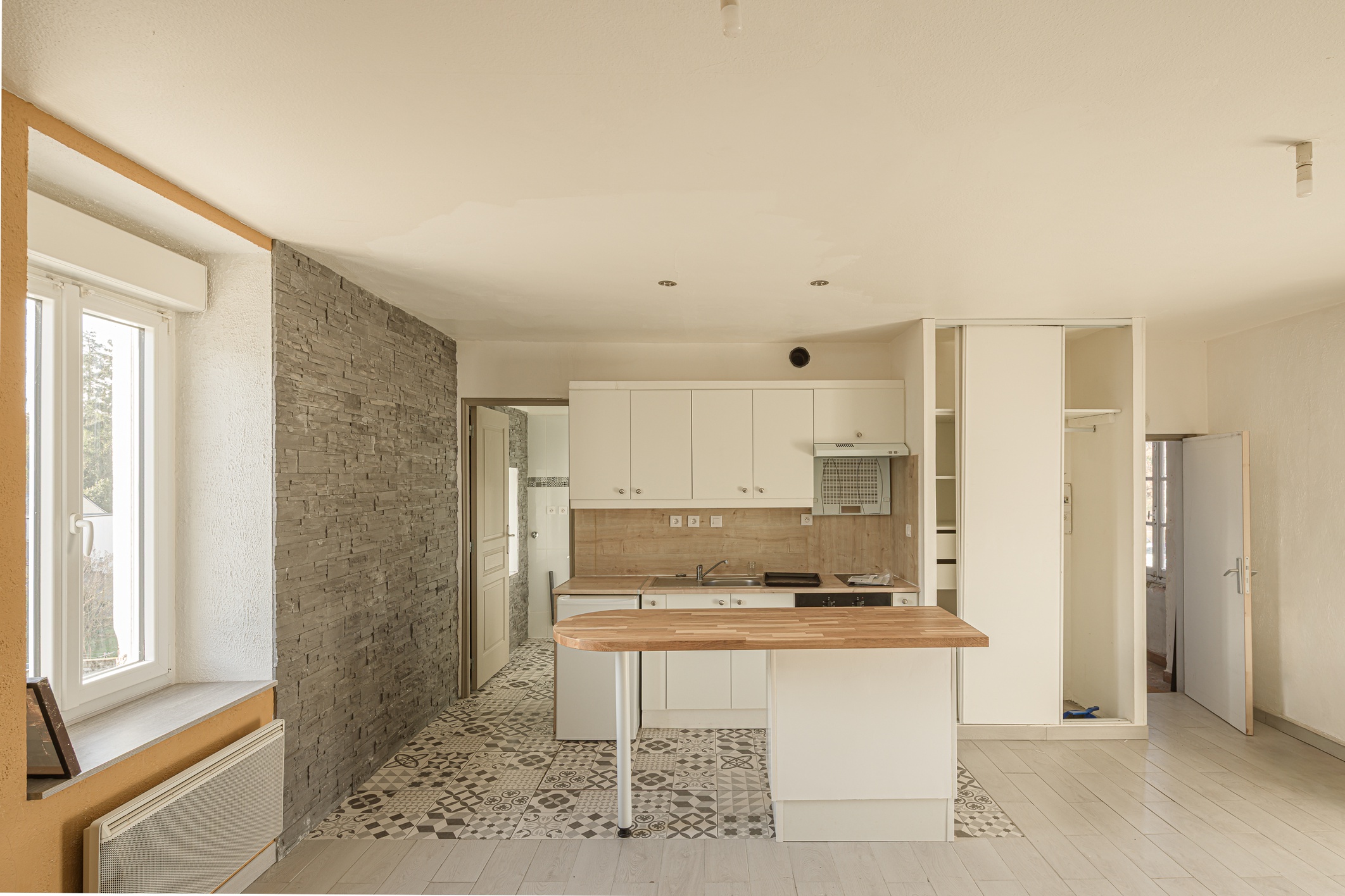 Achat immobilier Immeuble 7 pièces  155m2 à Couëron (44220) - Photo n°1