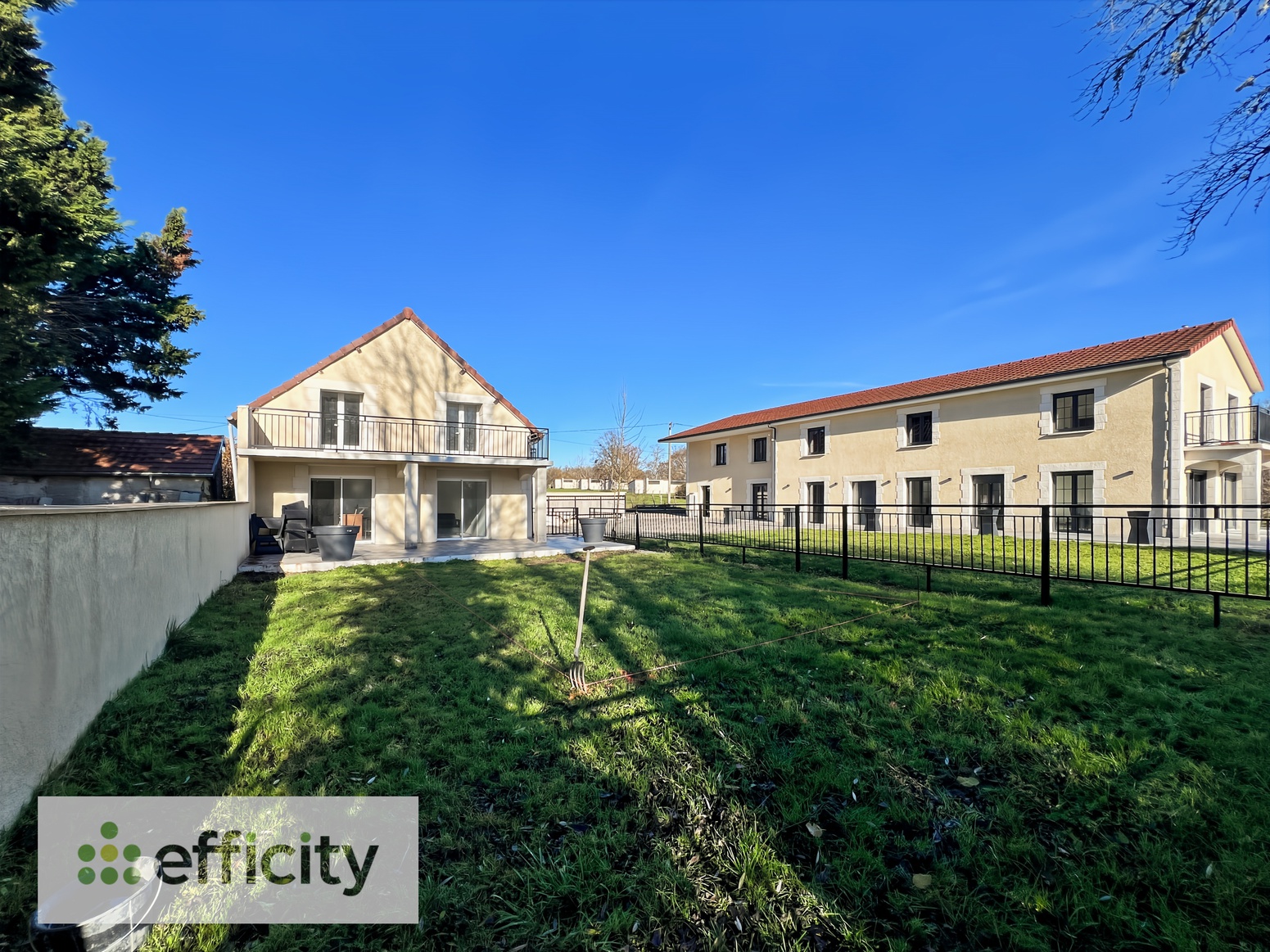 maison 8 pièces - 380,0m2 à Saint-Sylvestre-Pragoulin (63310)