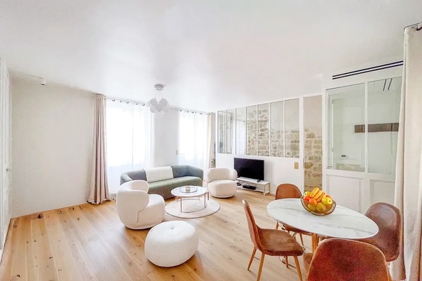 appartement 2 pièces - 54m2 à Paris (75006)