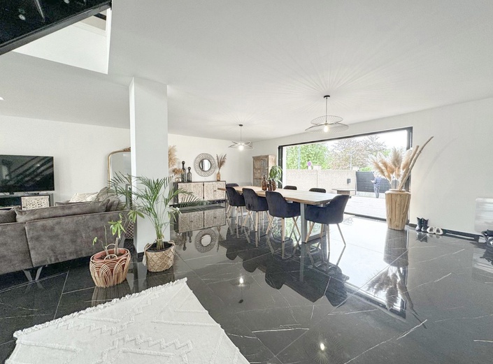 maison 7 pièces - 212m2 à Hénin-Beaumont (62110)