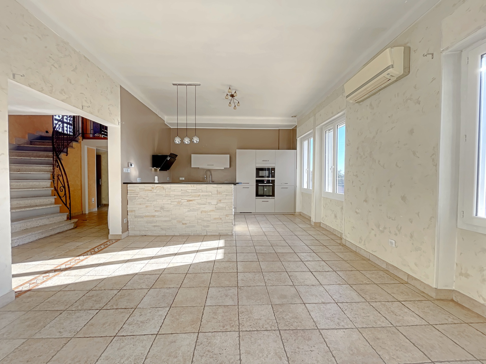 appartement 4 pièces - 133m2 à Manosque (04100)