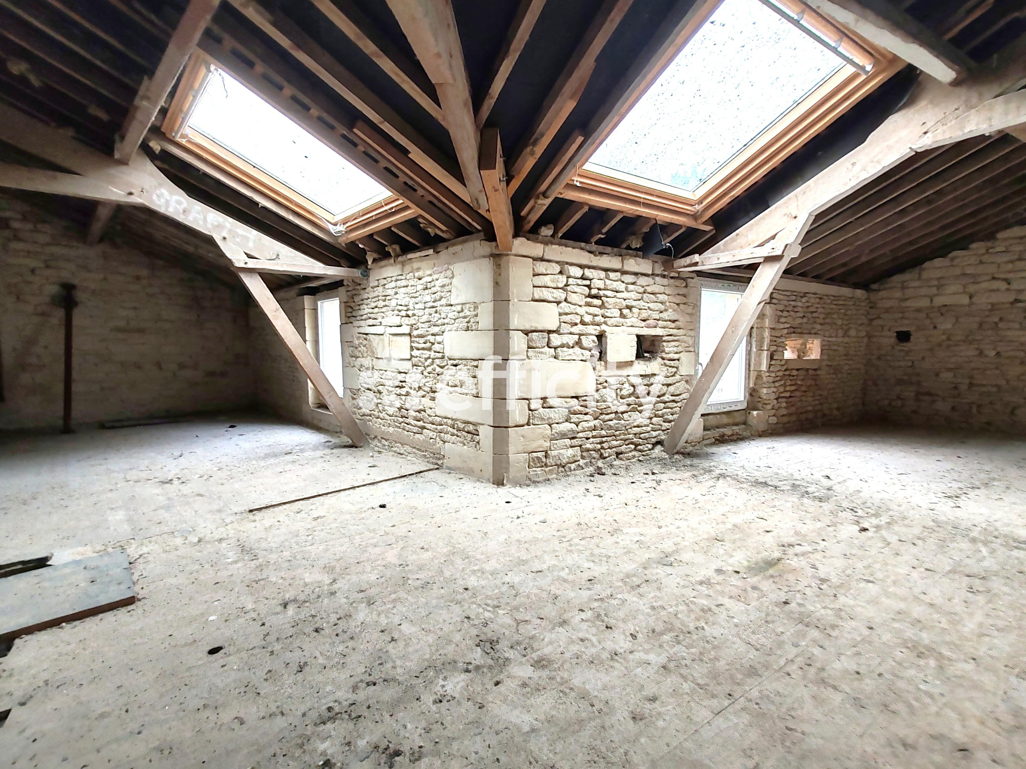 Achat immobilier Maison 10 pièces  338m2 à Bernières-sur-Mer (14990) - Photo n°4
