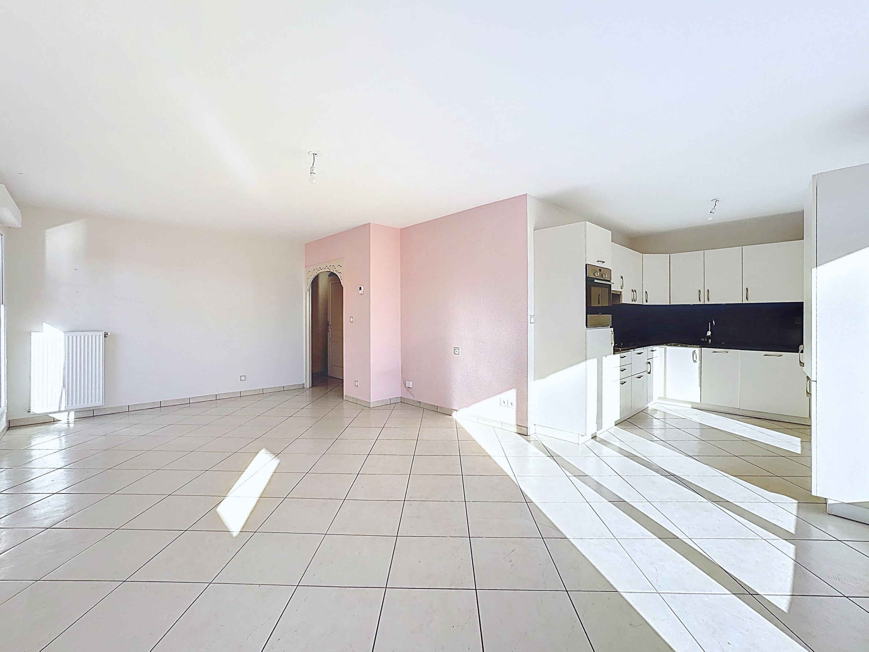 Achat immobilier Appartement 3 pièces  84m2 à La Roche-sur-Foron (74800) - Photo n°4