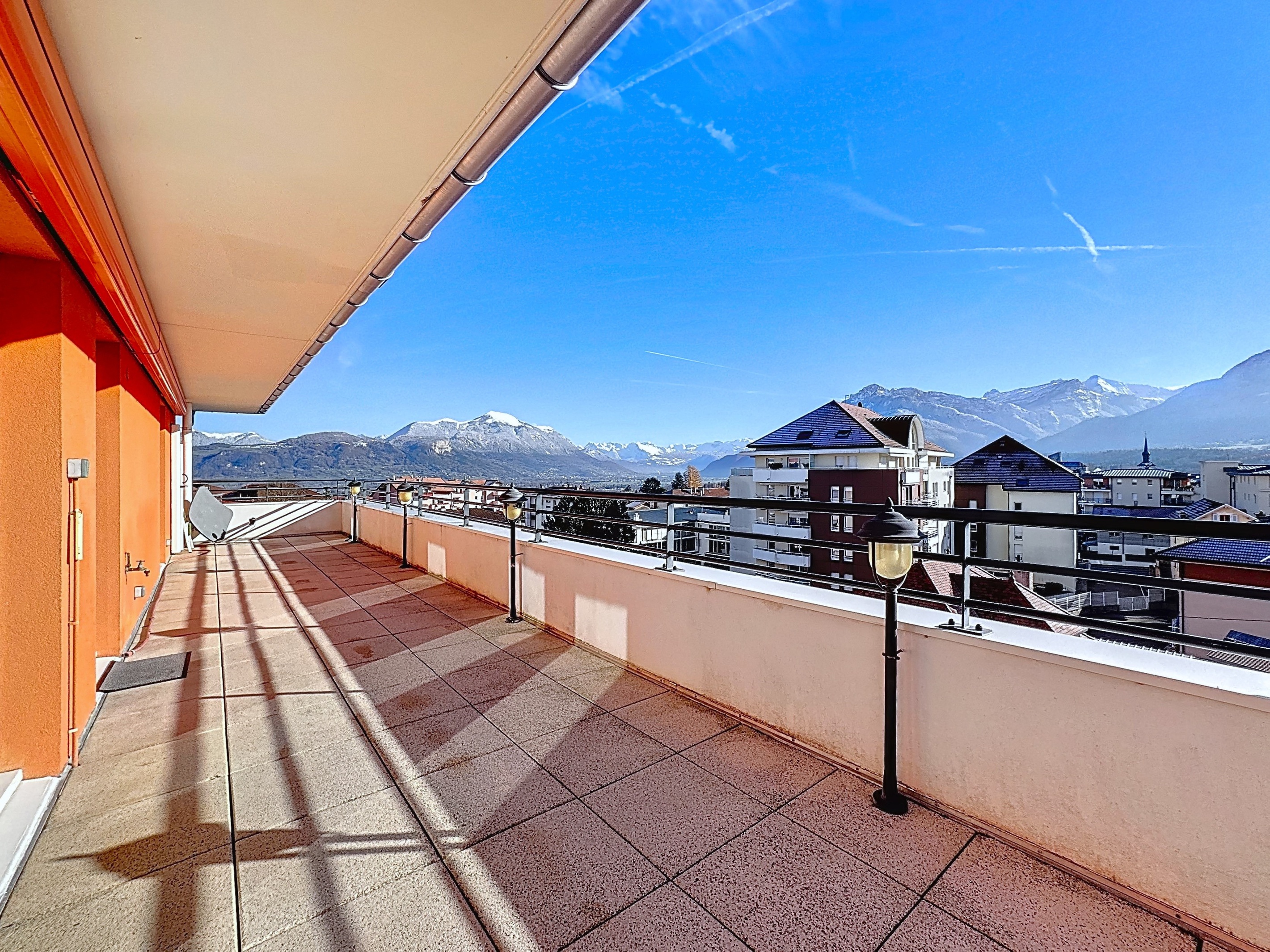 Achat immobilier Appartement 3 pièces  84m2 à La Roche-sur-Foron (74800) - Photo n°9