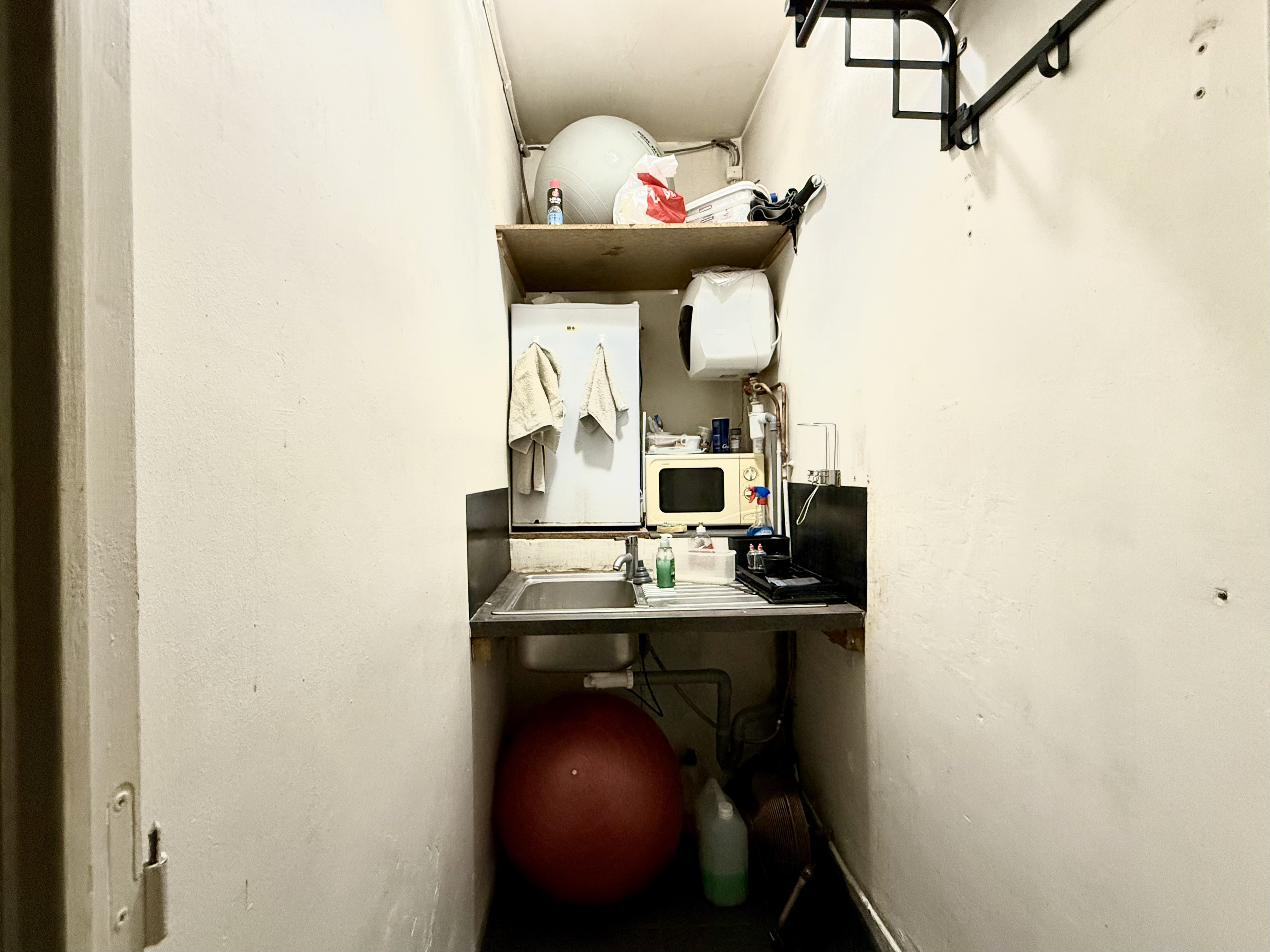 Achat immobilier Local commercial 2 pièces  30m2 à Paris (75004) - Photo n°4