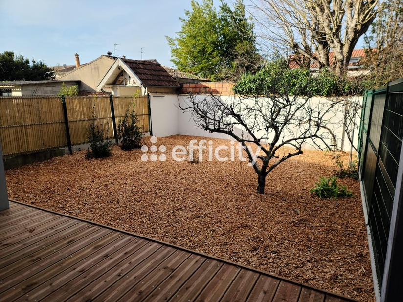 immeuble 10 pièces - 268m2 à Mérignac (33700)