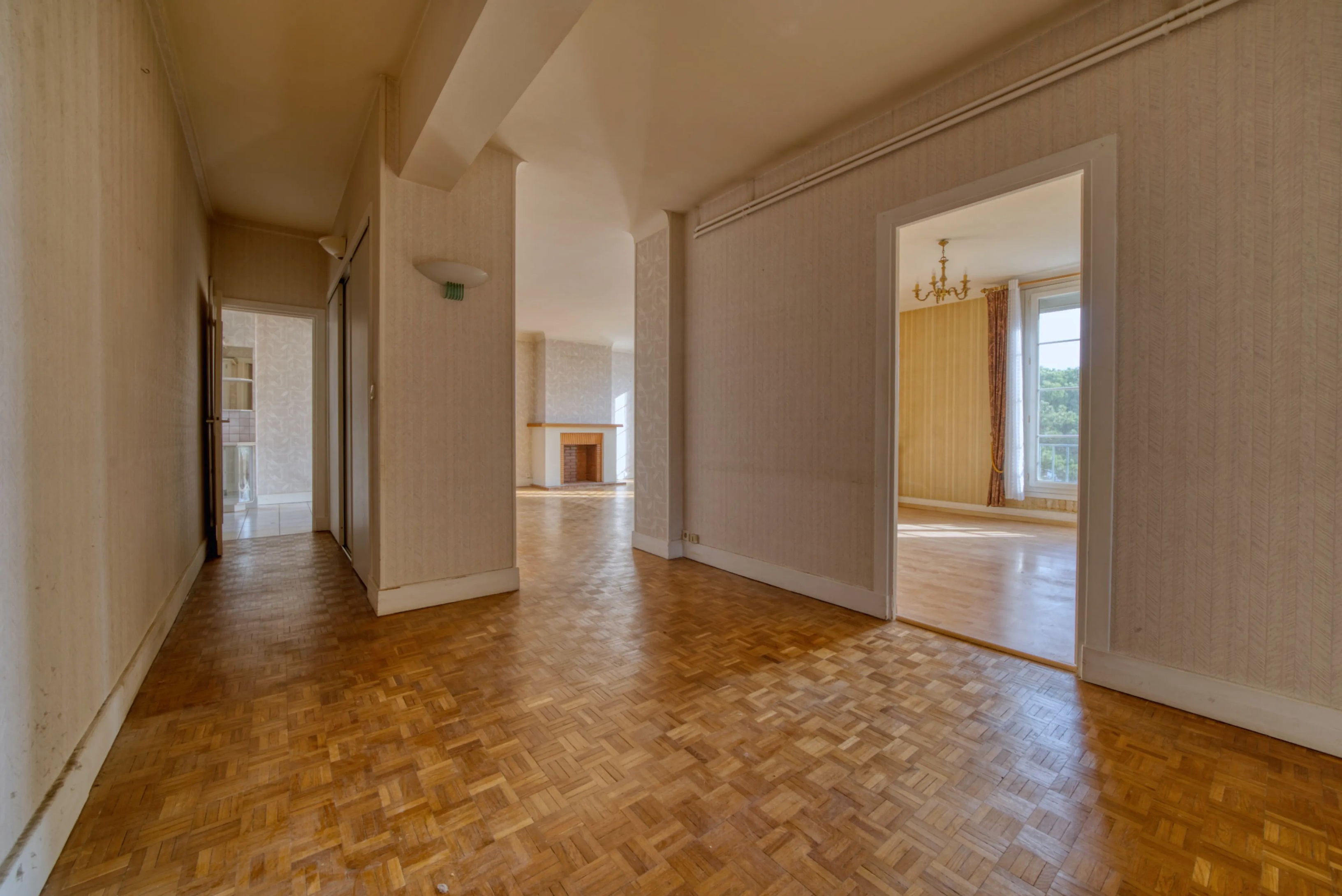 Achat immobilier Appartement 4 pièces  103m2 à Royan (17200) - Photo n°4