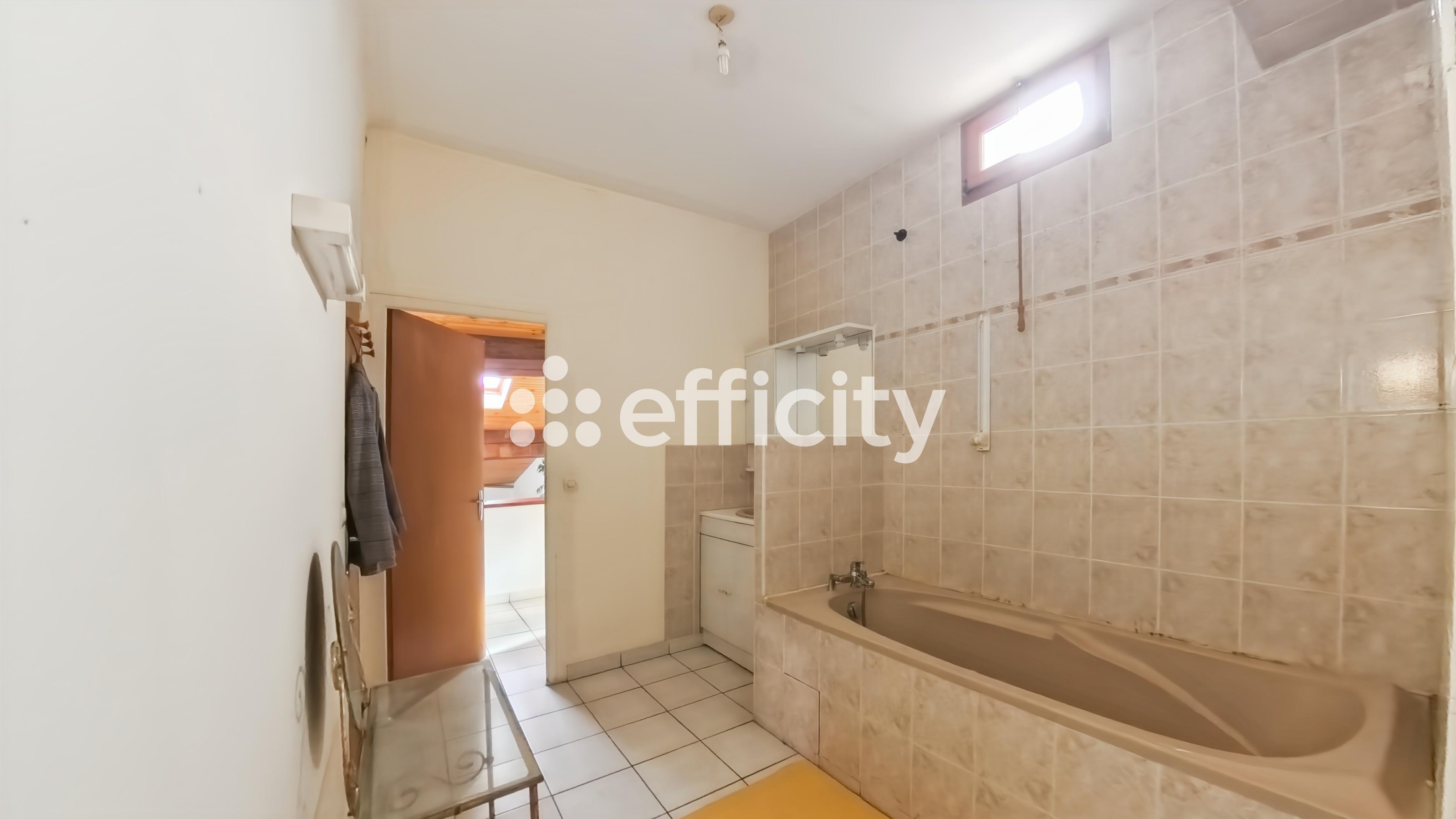Achat immobilier Appartement 3 pièces  105m2 à Villeneuve-sur-Lot (47300) - Photo n°6