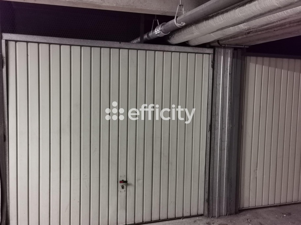 parking  - 13m2 à Asnières-sur-Seine (92600)