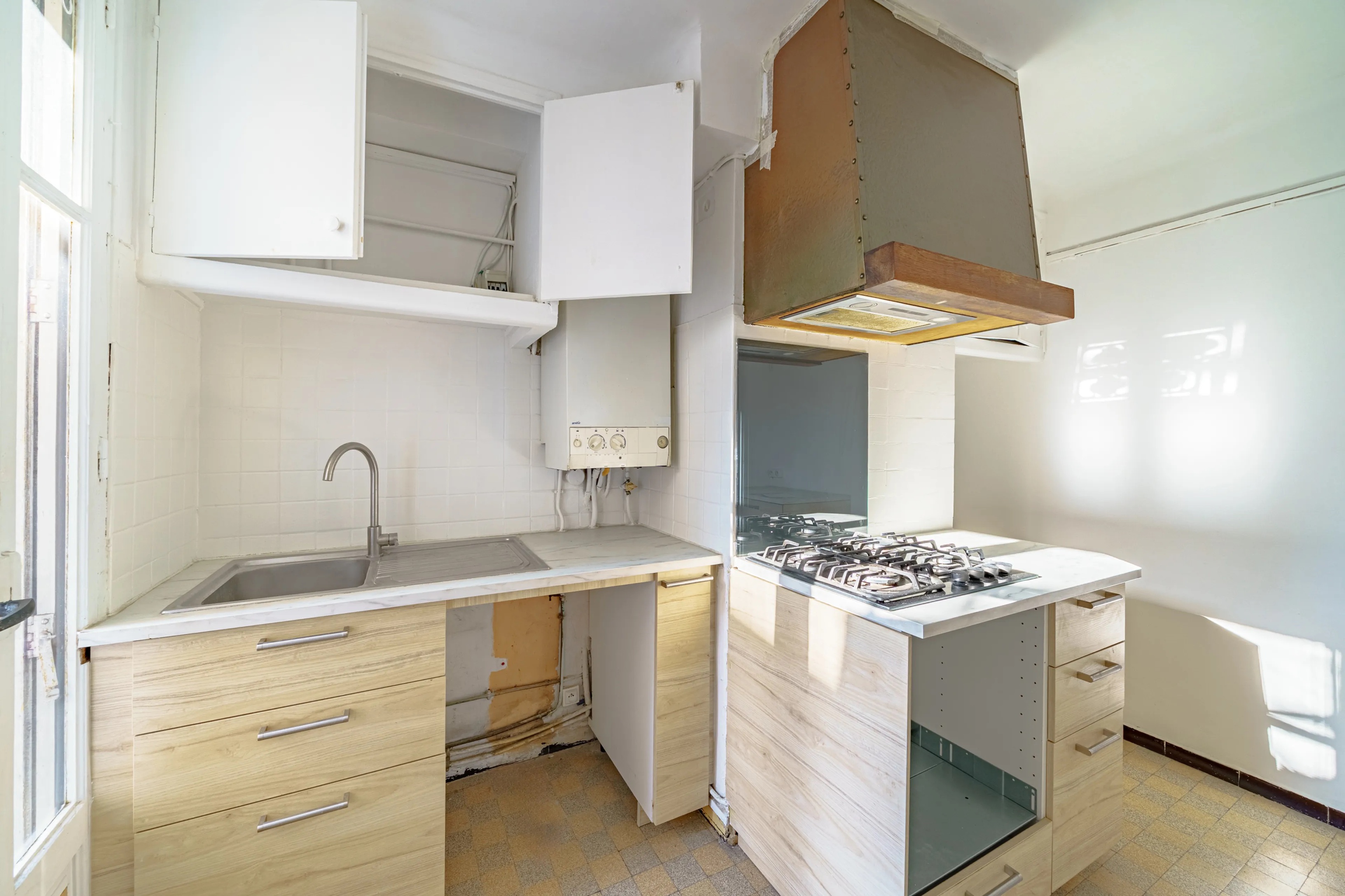 Achat immobilier Appartement 6 pièces  70m2 à Marseille (13008) - Photo n°11