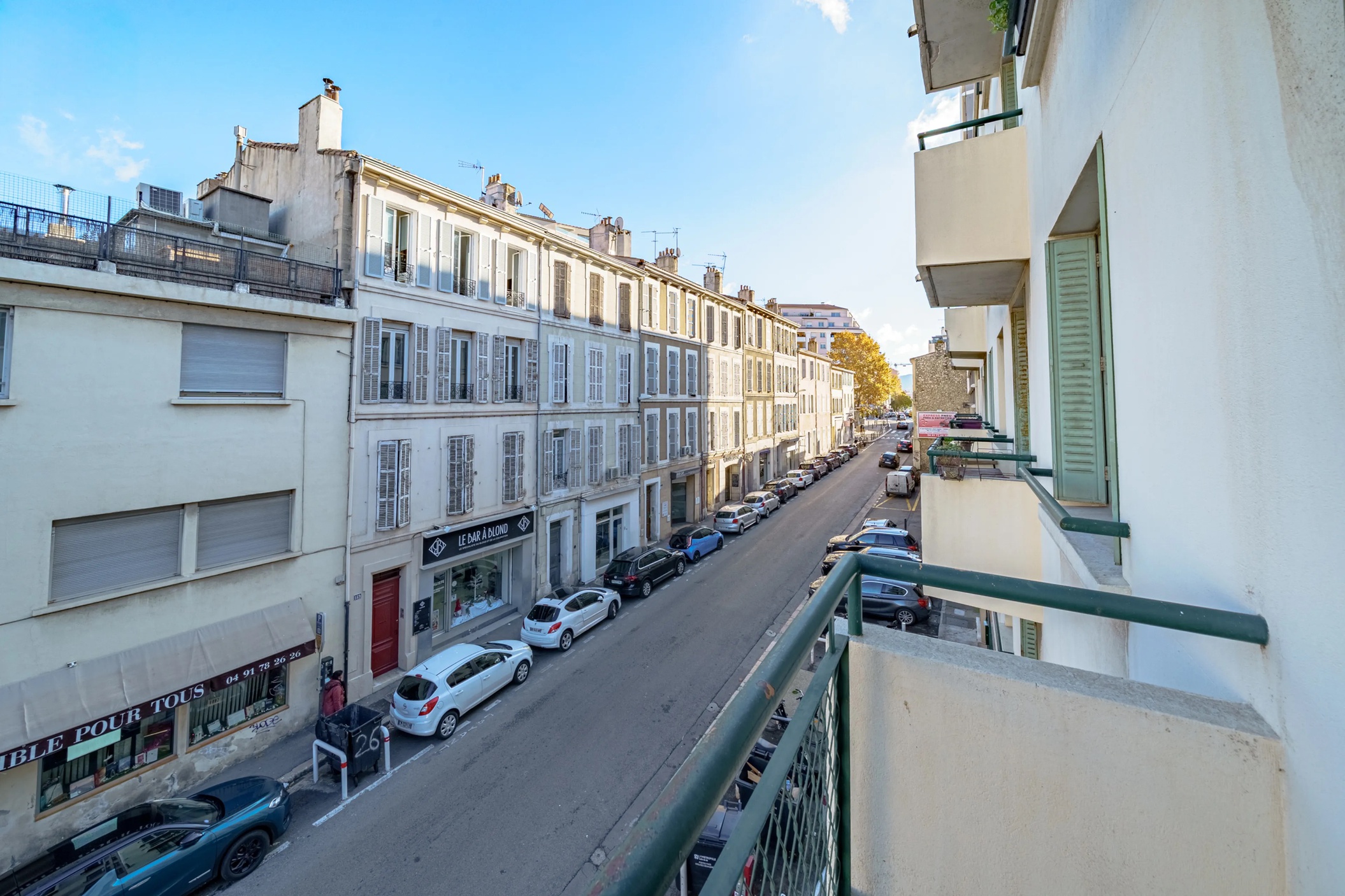 appartement 6 pièces - 70m2 à Marseille (13008)