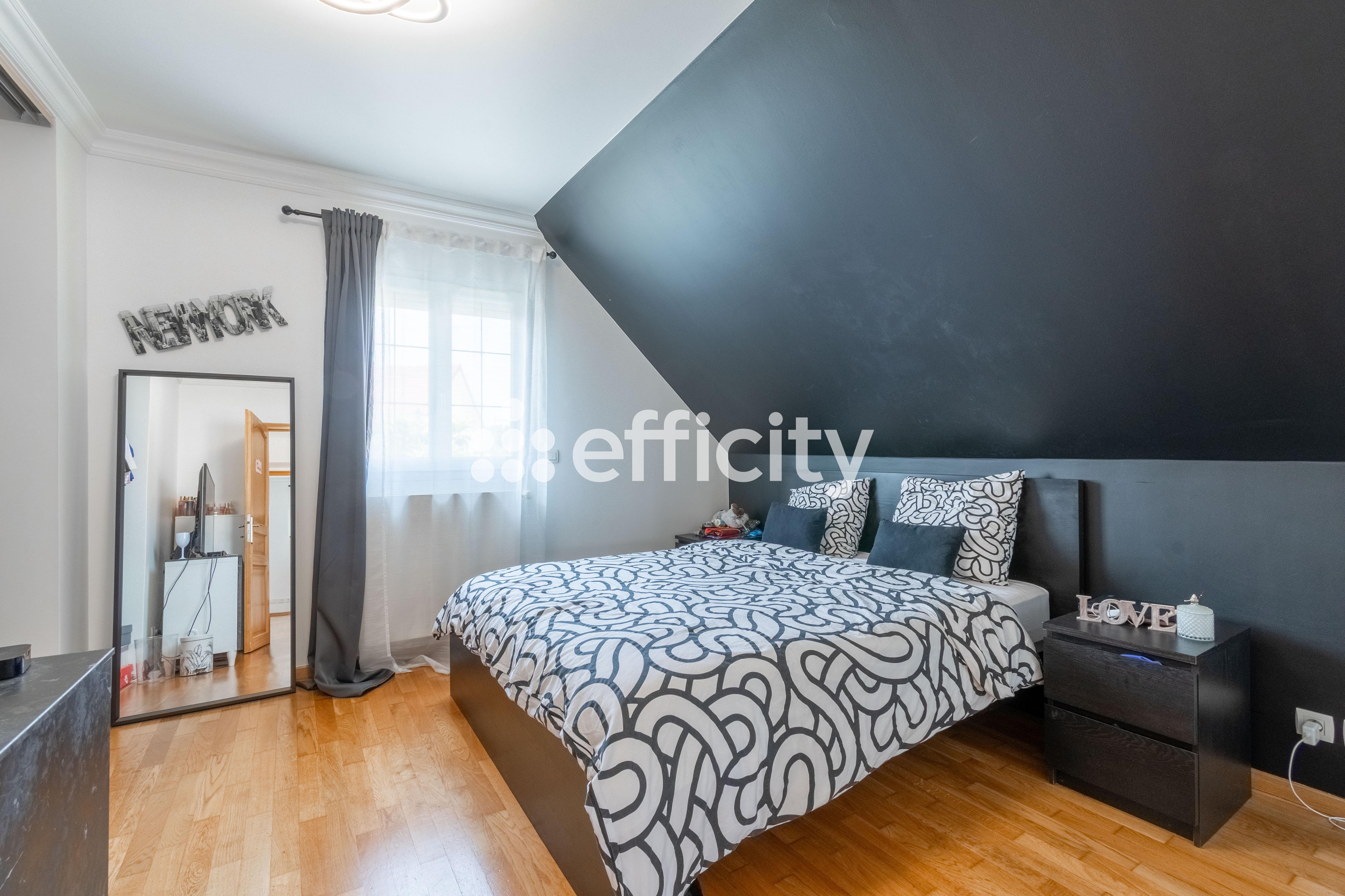 Achat immobilier Maison 7 pièces  140m2 à Vigneux-sur-Seine (91270) - Photo n°11