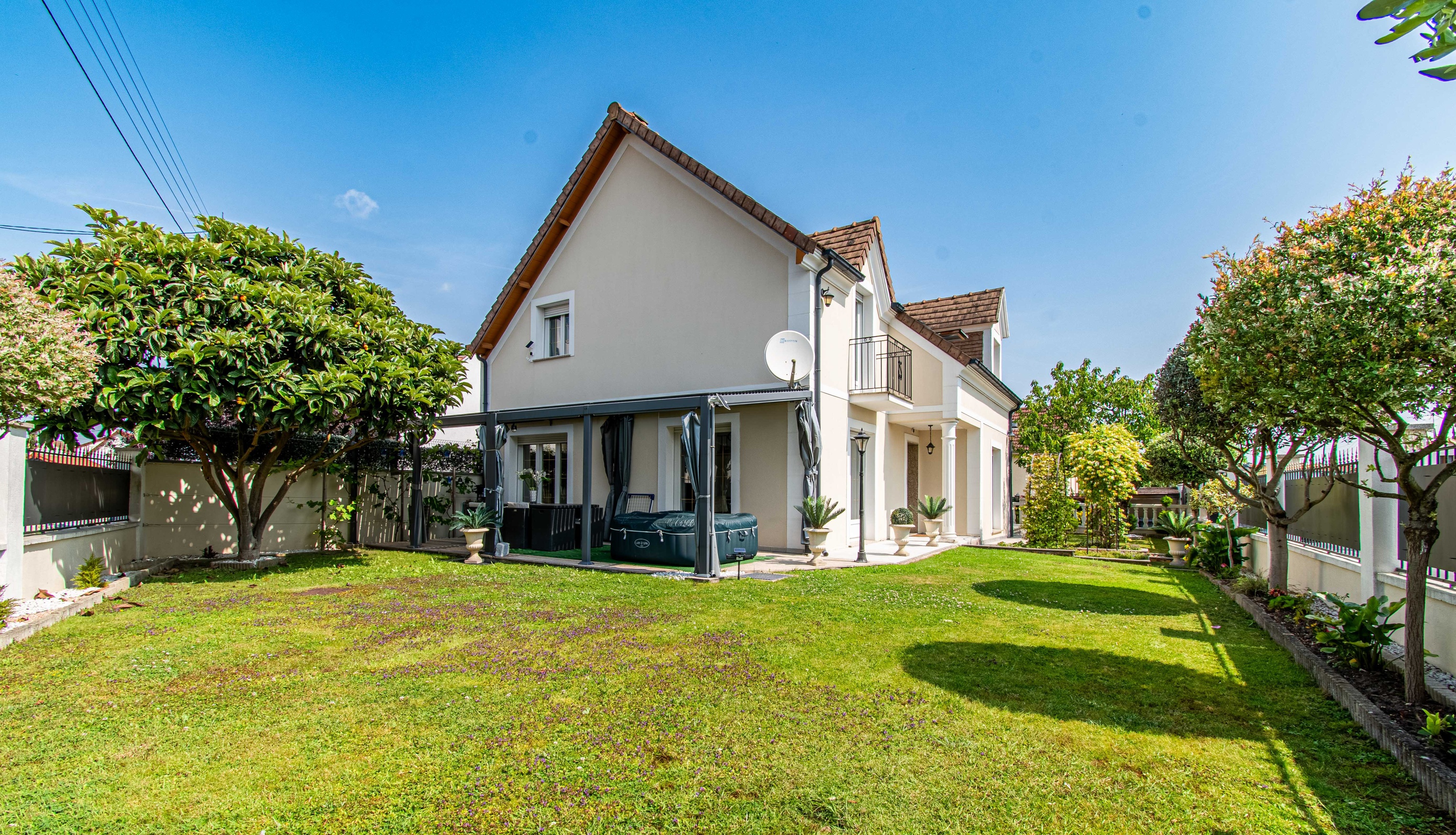 maison 7 pièces - 140m2 à Vigneux-sur-Seine (91270)