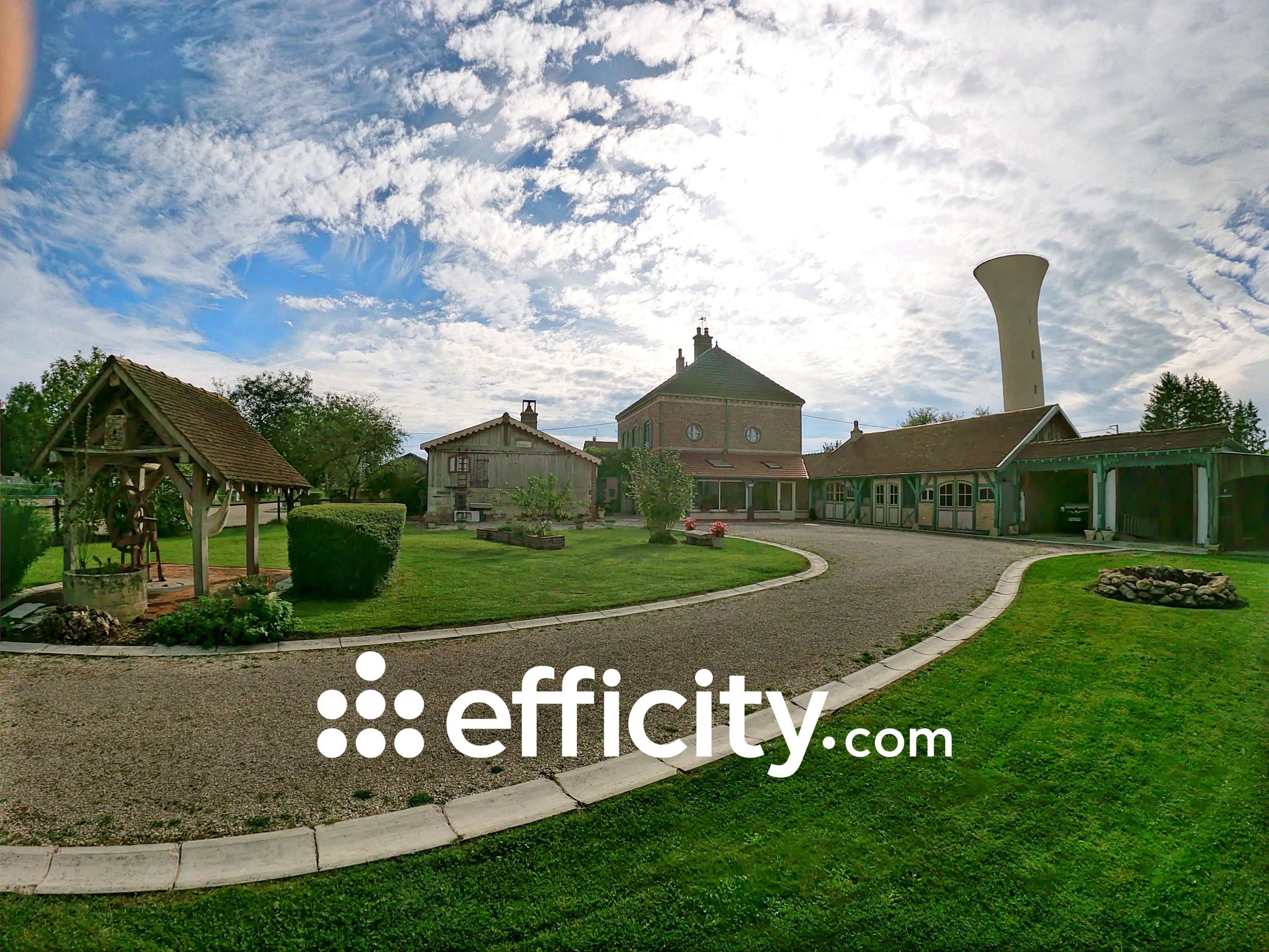 Achat immobilier Maison 6 pièces  208m2 à Bar-sur-Seine (10110) - Photo n°1