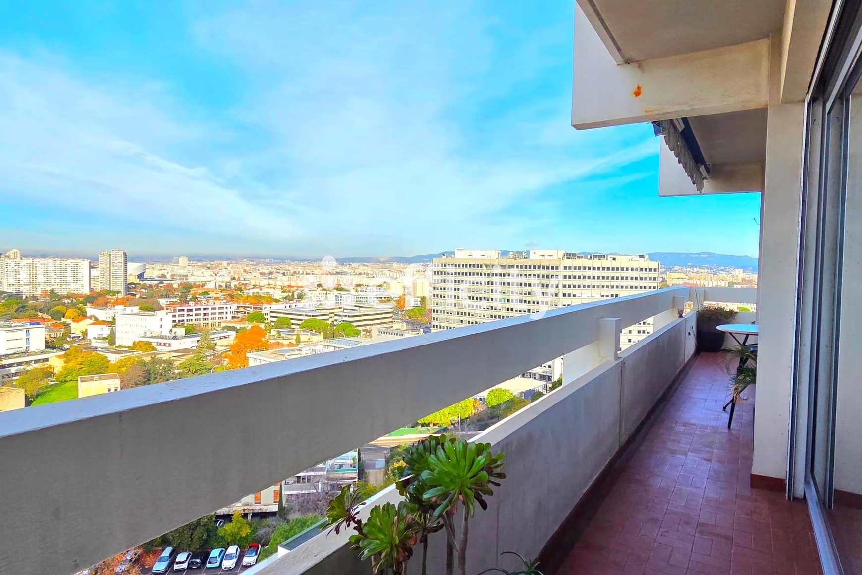 Achat immobilier Appartement 4 pièces  121m2 à Marseille (13009) - Photo n°1