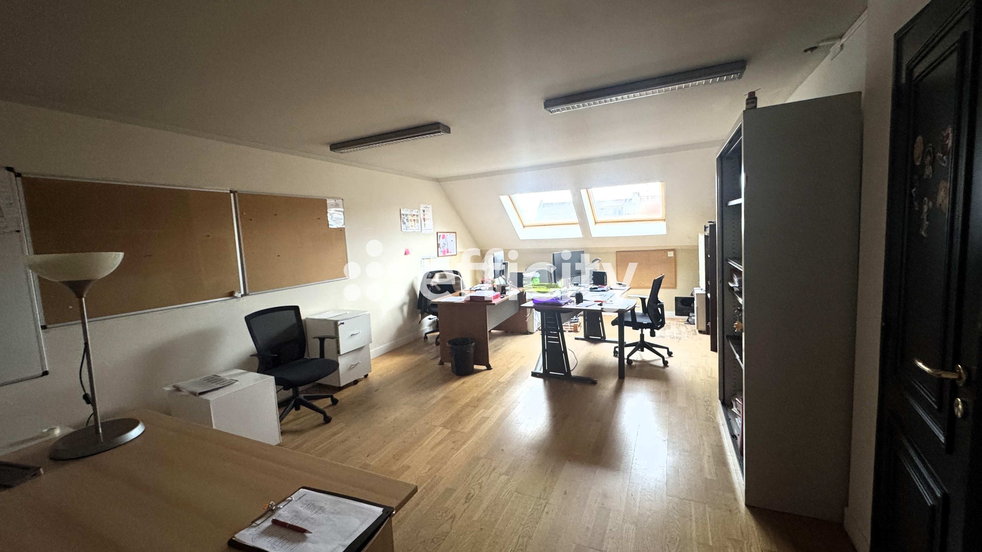 Achat immobilier Bureau 10 pièces  636m2 à Roubaix (59100) - Photo n°10