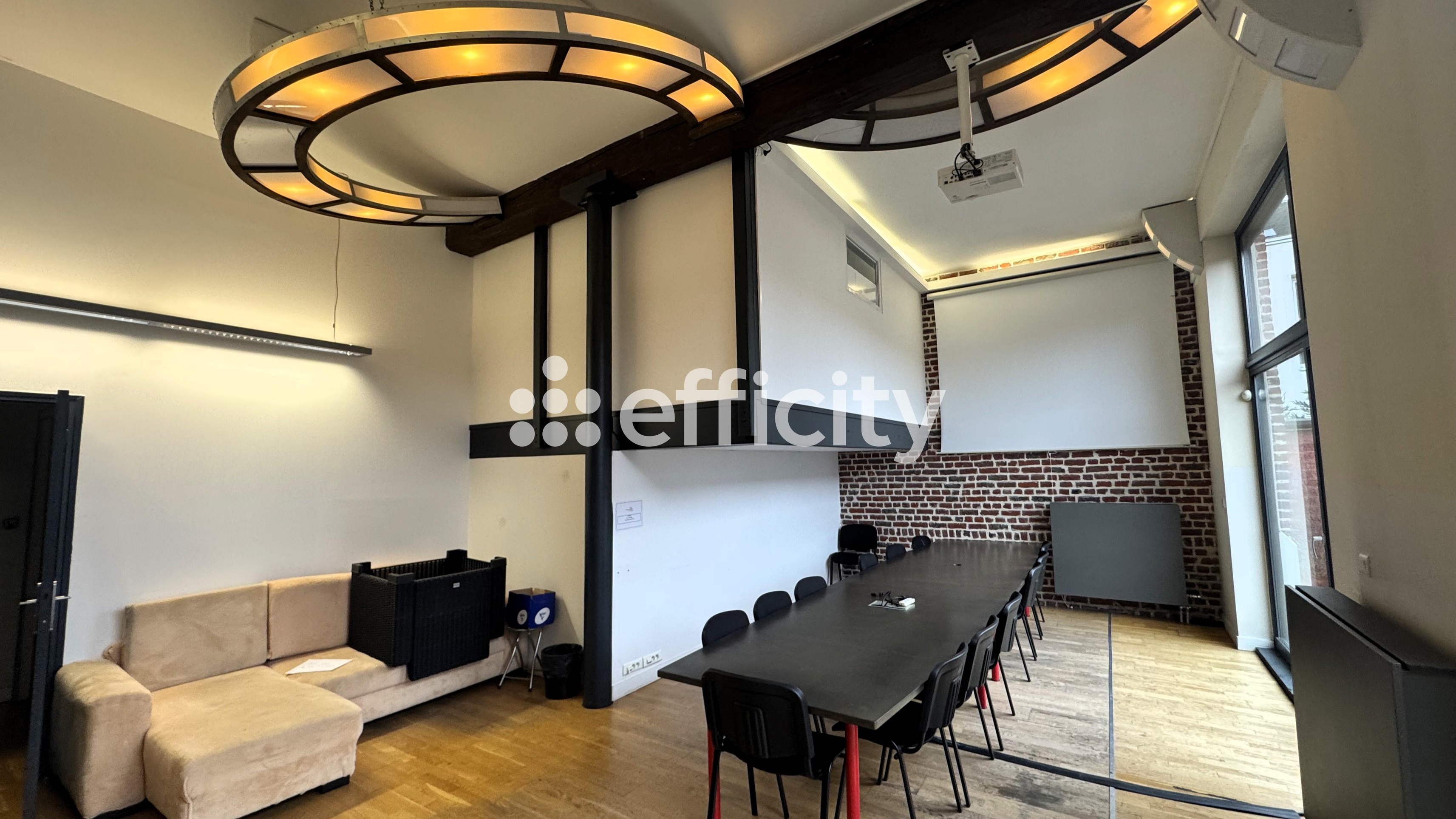 Achat immobilier Bureau 10 pièces  636m2 à Roubaix (59100) - Photo n°1