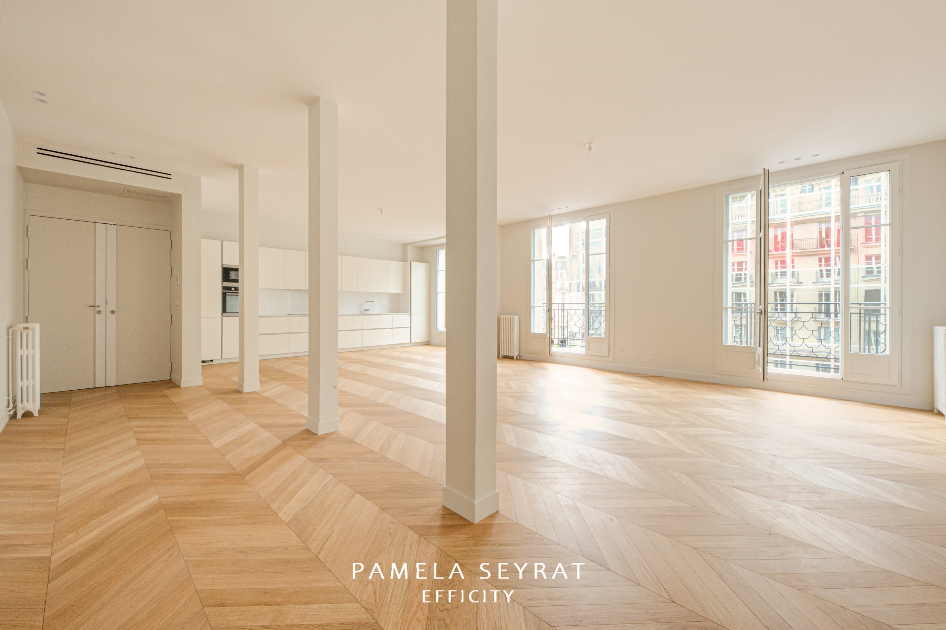 appartement 6 pièces - 152m2 à Paris (75006)