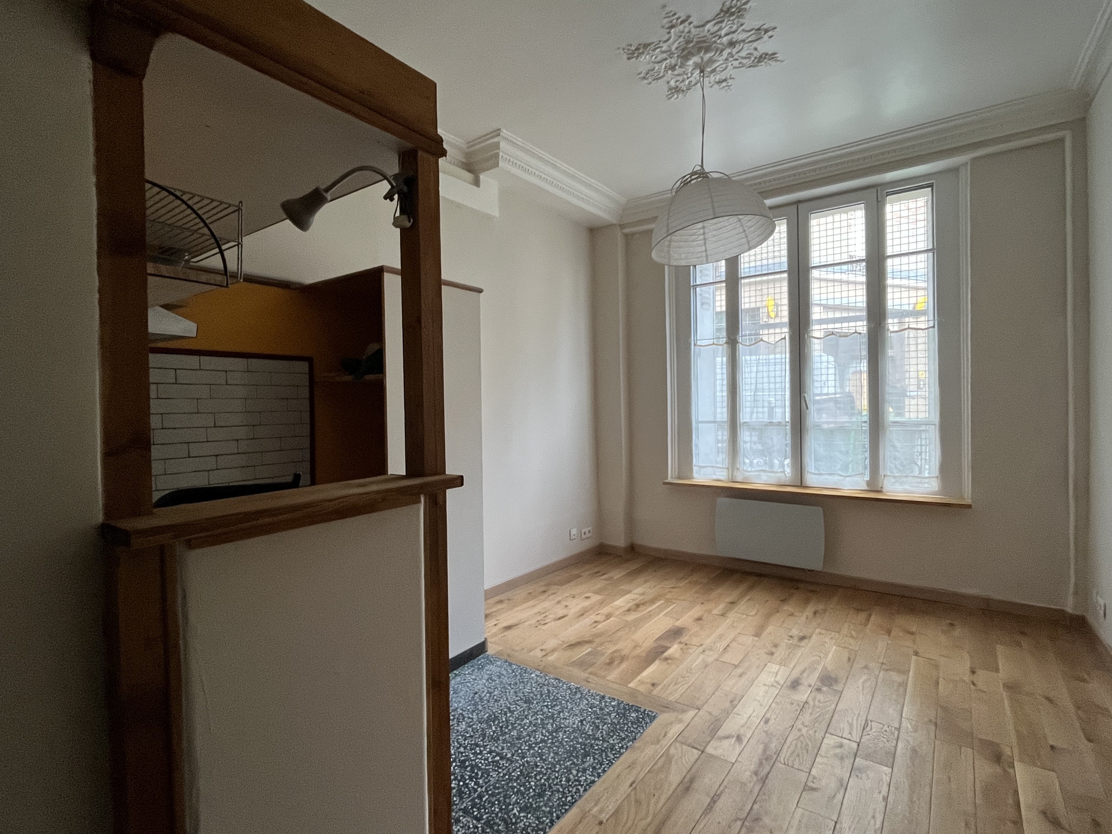 appartement 1 pièces - 25m2 à Paris (75020)