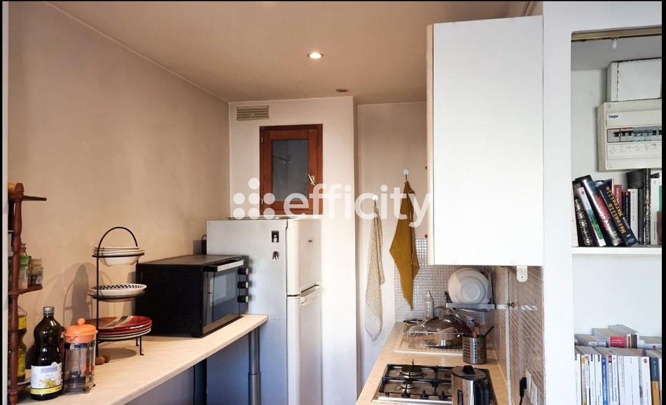 Achat immobilier Appartement 2 pièces  32m2 à Marseille (13001) - Photo n°5